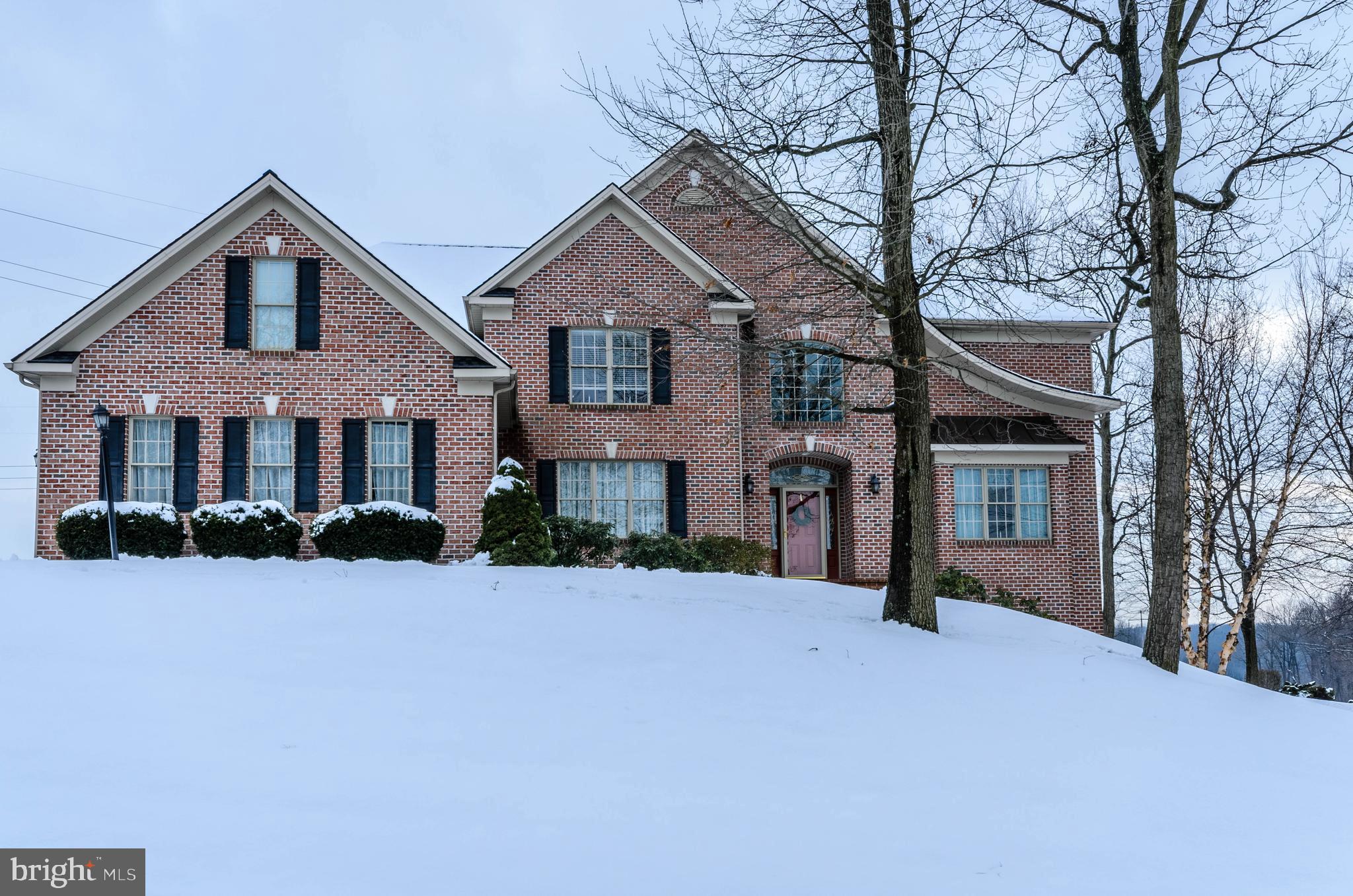 WOODLAND HEIGHTS - Residential