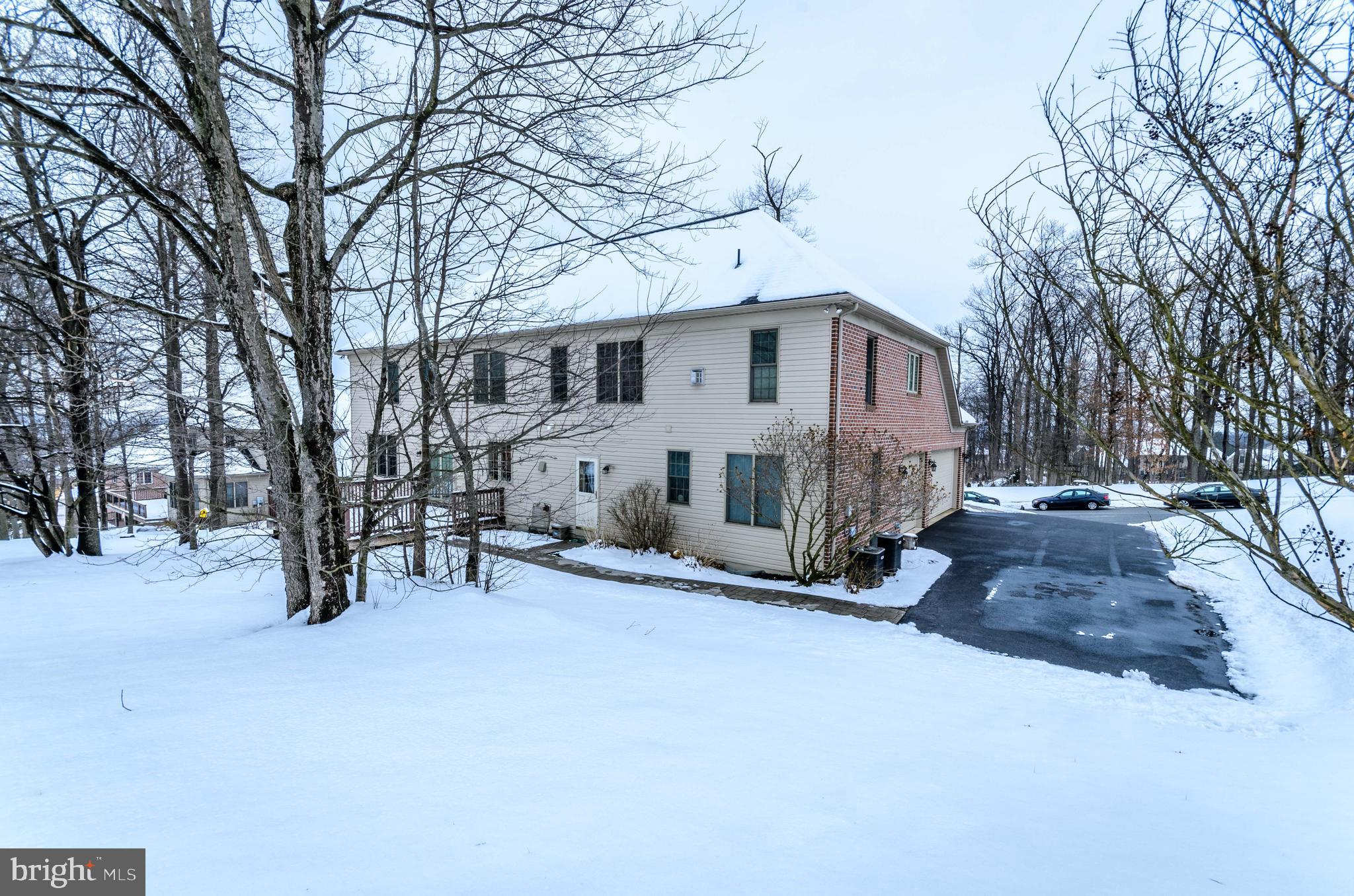 WOODLAND HEIGHTS - Residential
