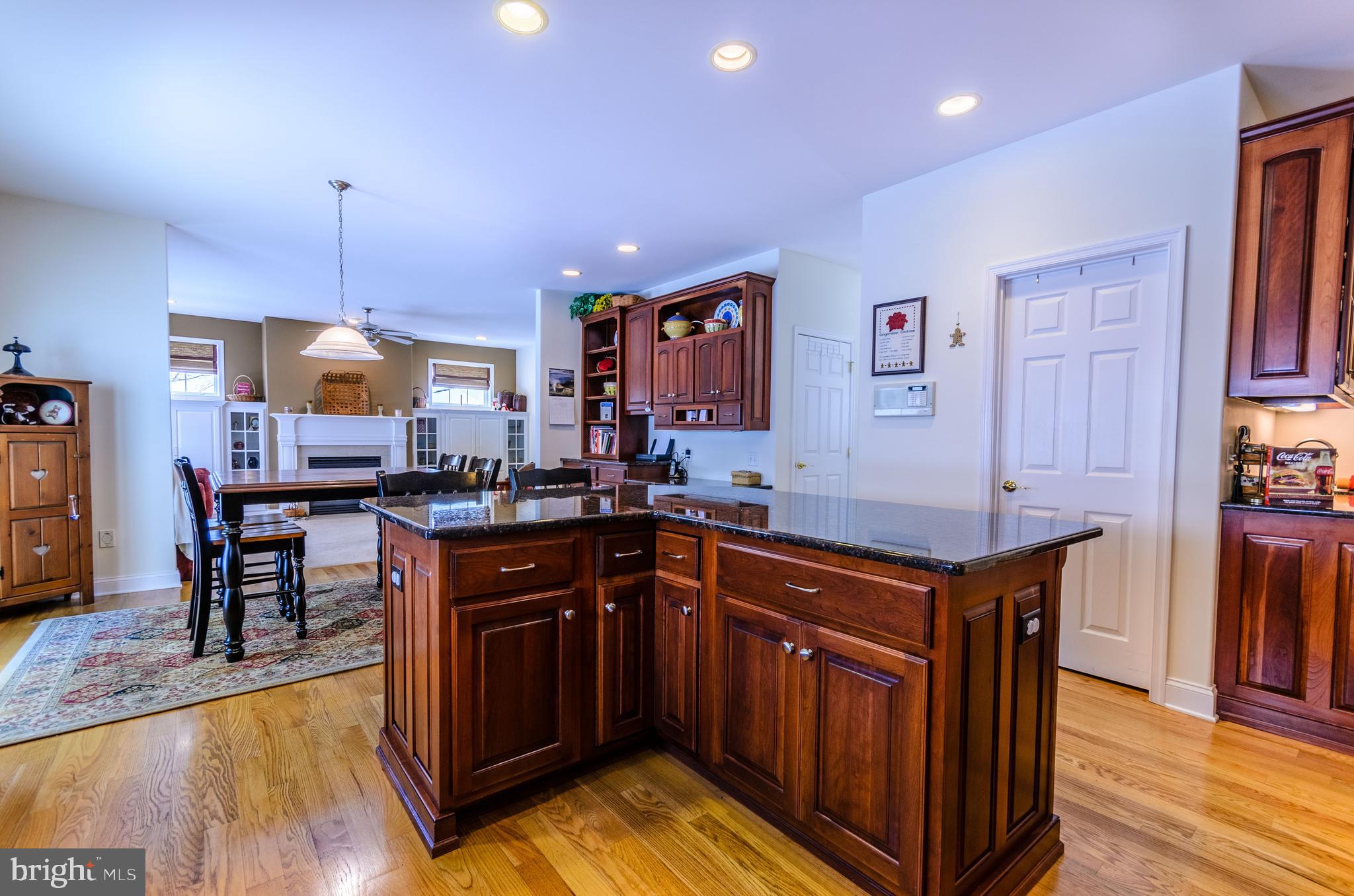 WOODLAND HEIGHTS - Residential