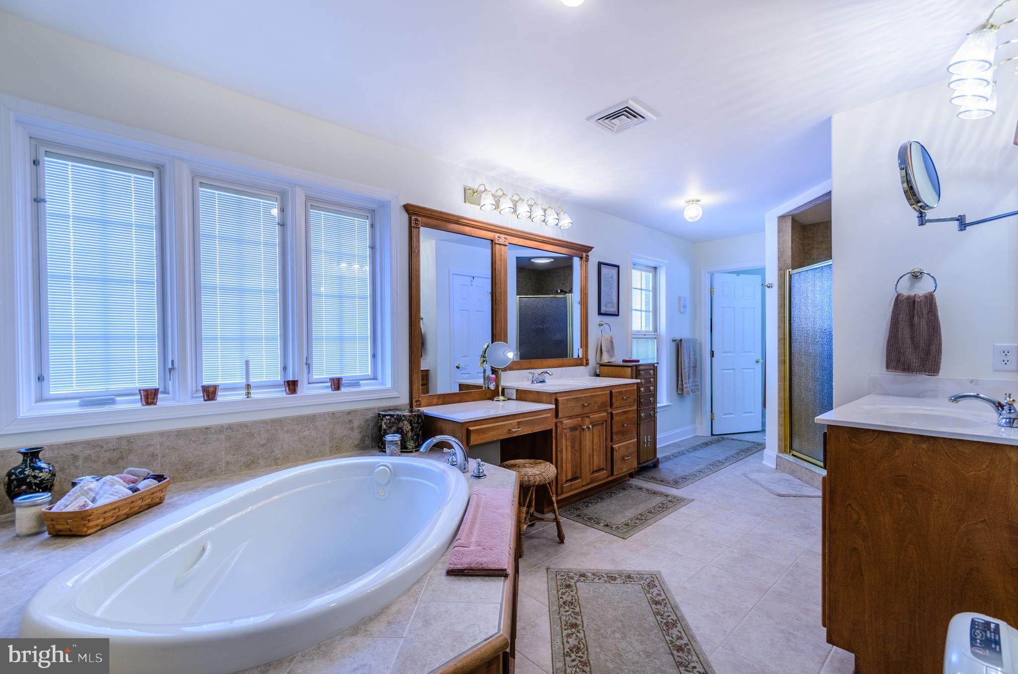 WOODLAND HEIGHTS - Residential