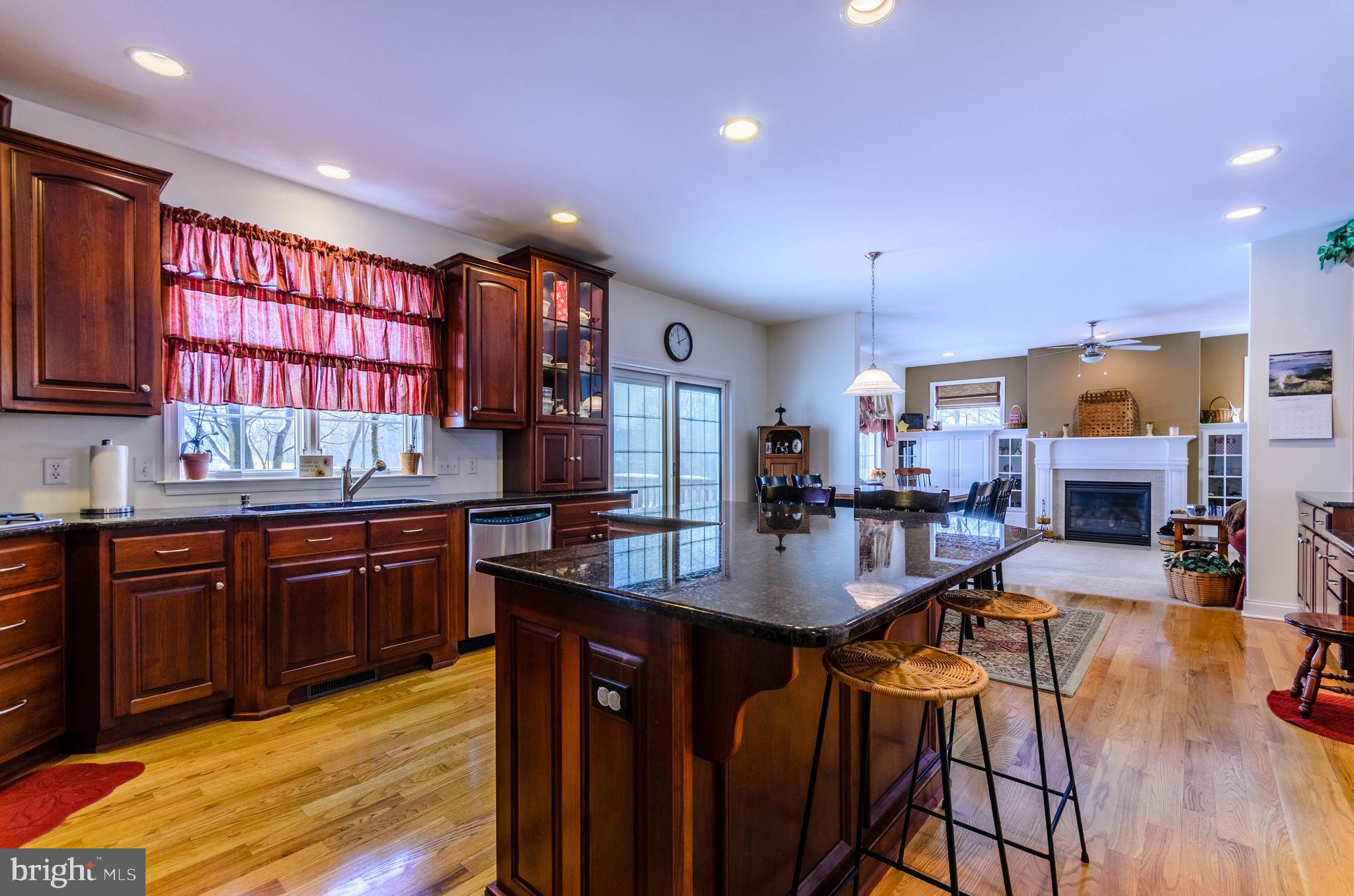 WOODLAND HEIGHTS - Residential