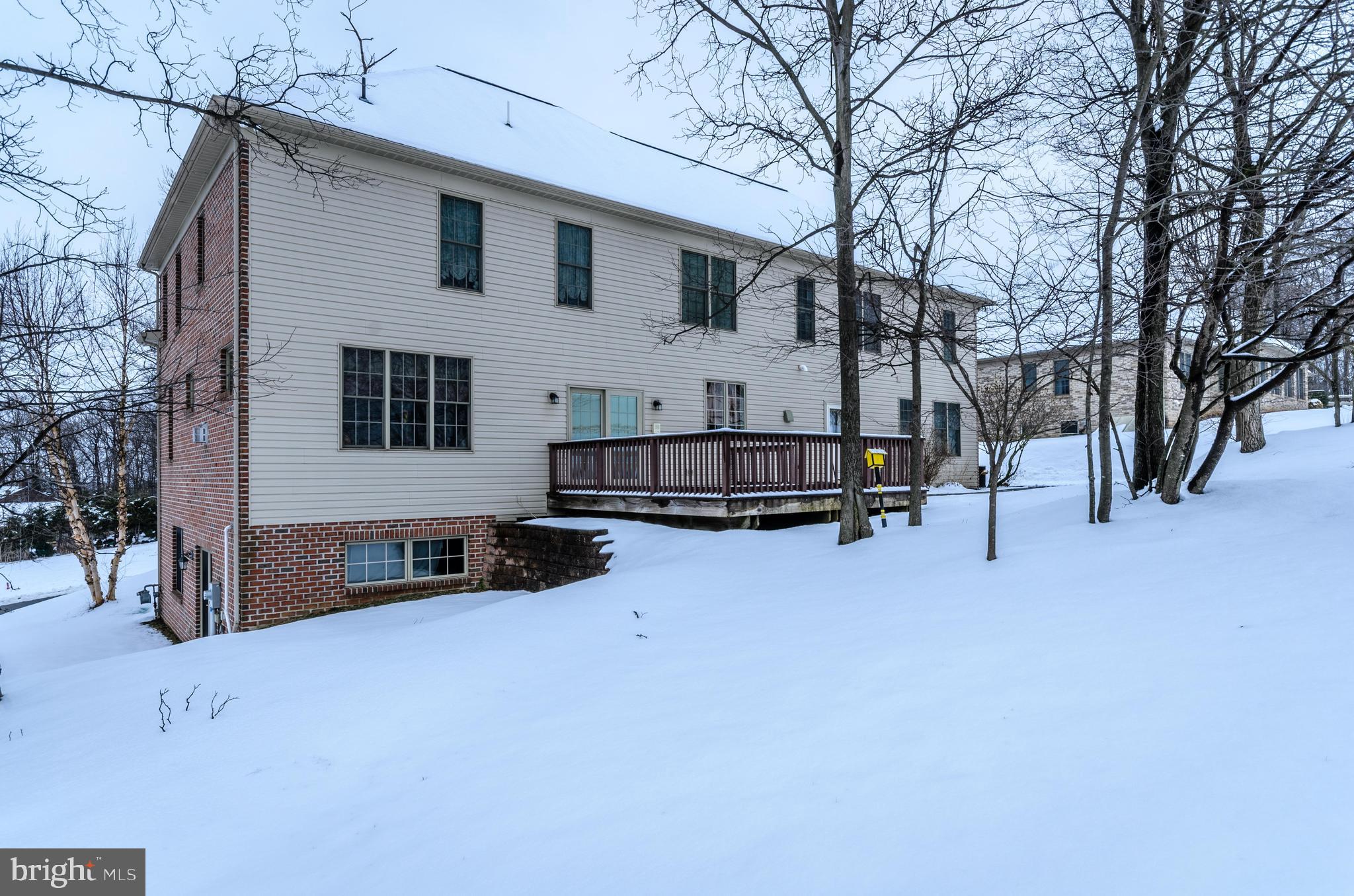 WOODLAND HEIGHTS - Residential