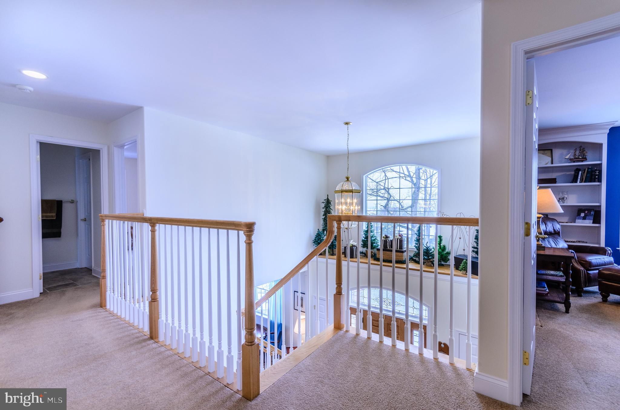 WOODLAND HEIGHTS - Residential
