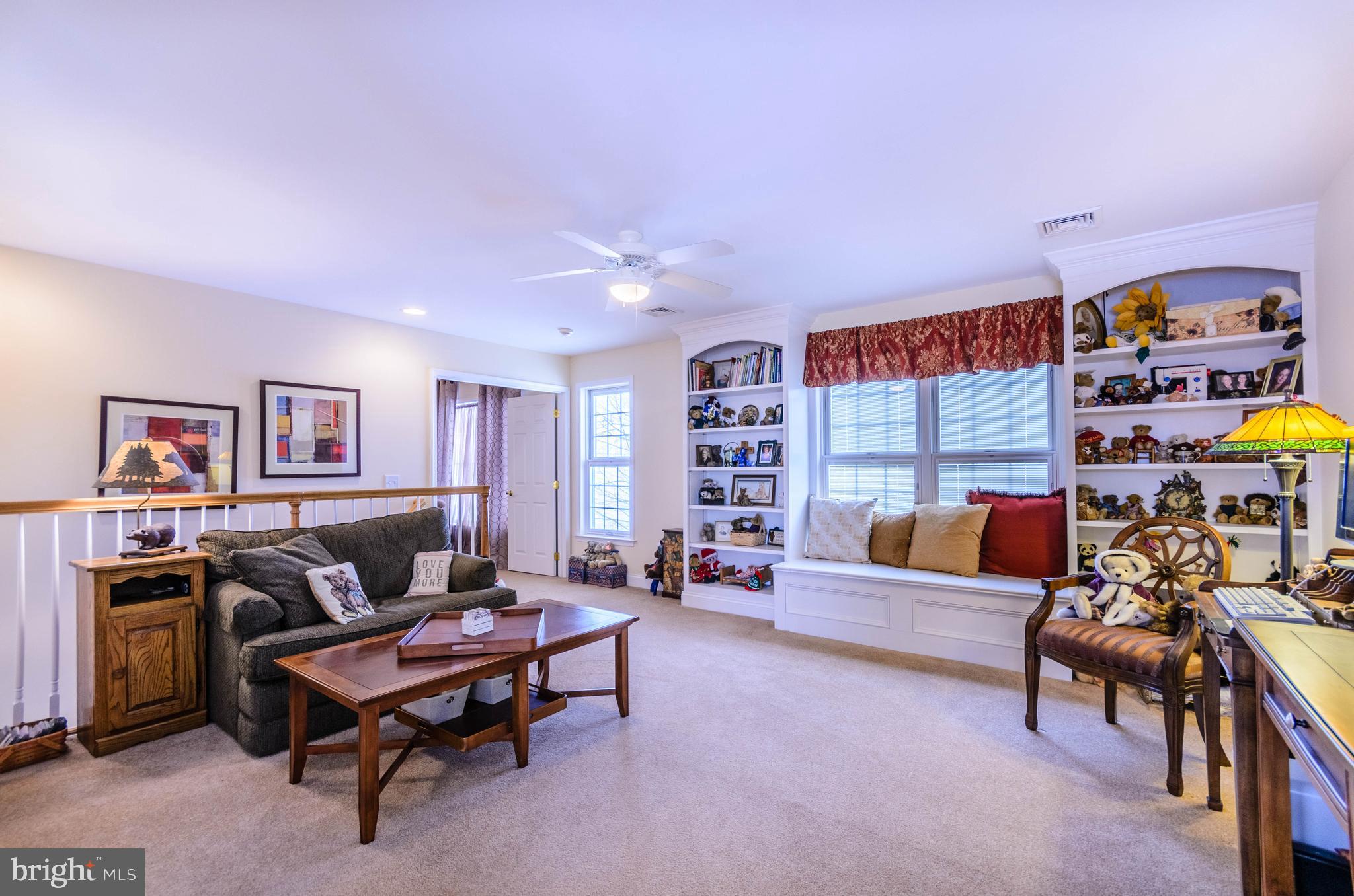 WOODLAND HEIGHTS - Residential