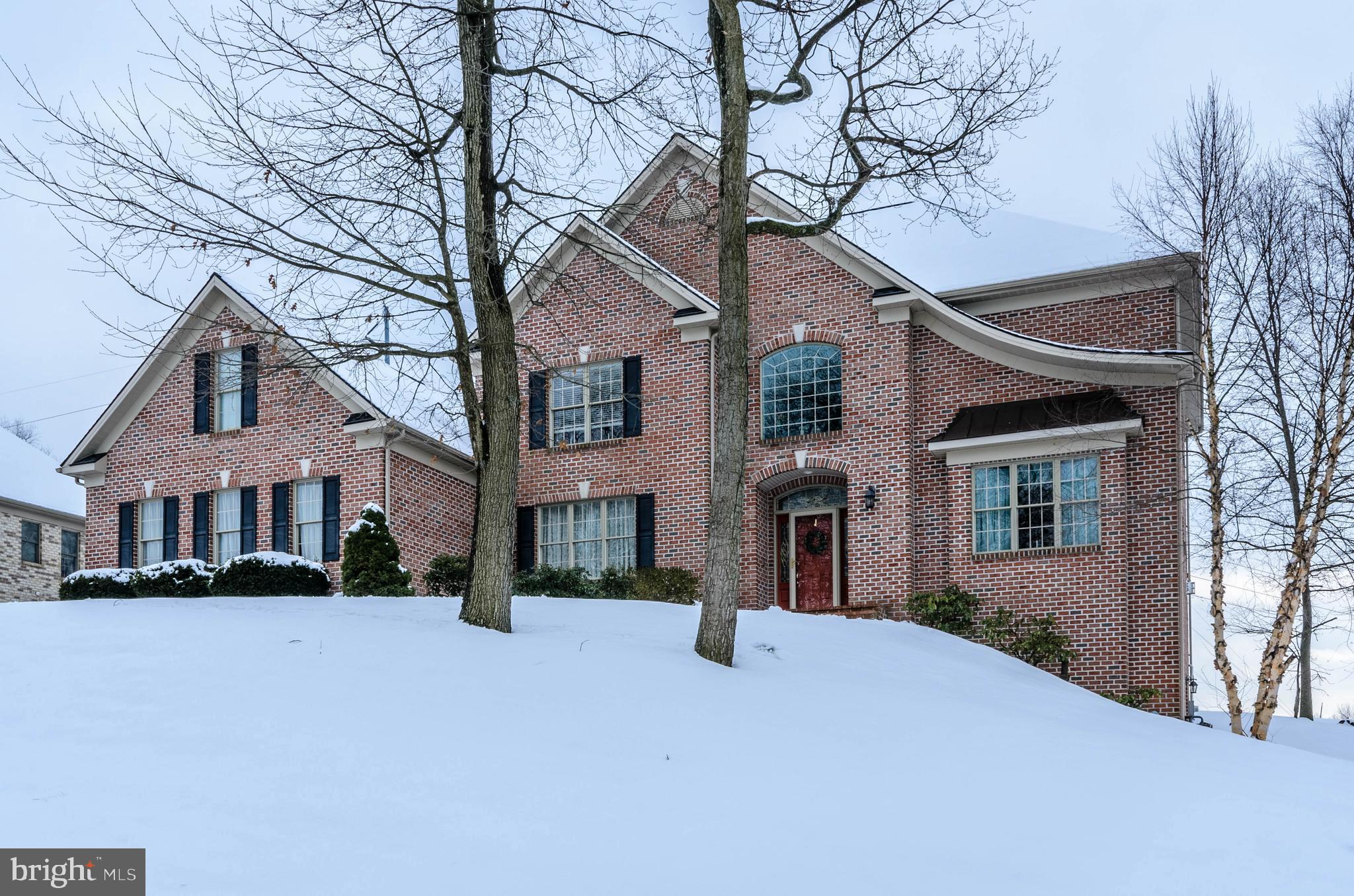 WOODLAND HEIGHTS - Residential