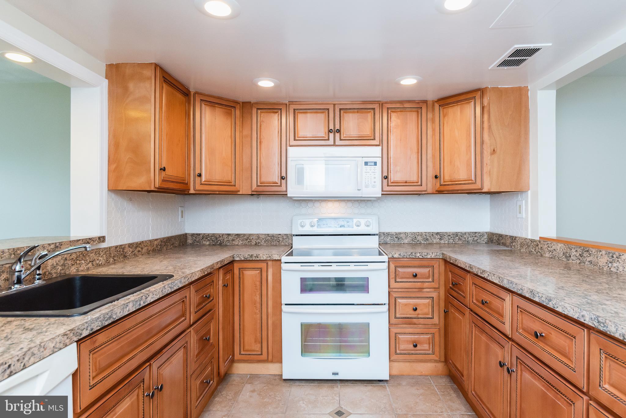 RUMSEY ISLAND - Residential