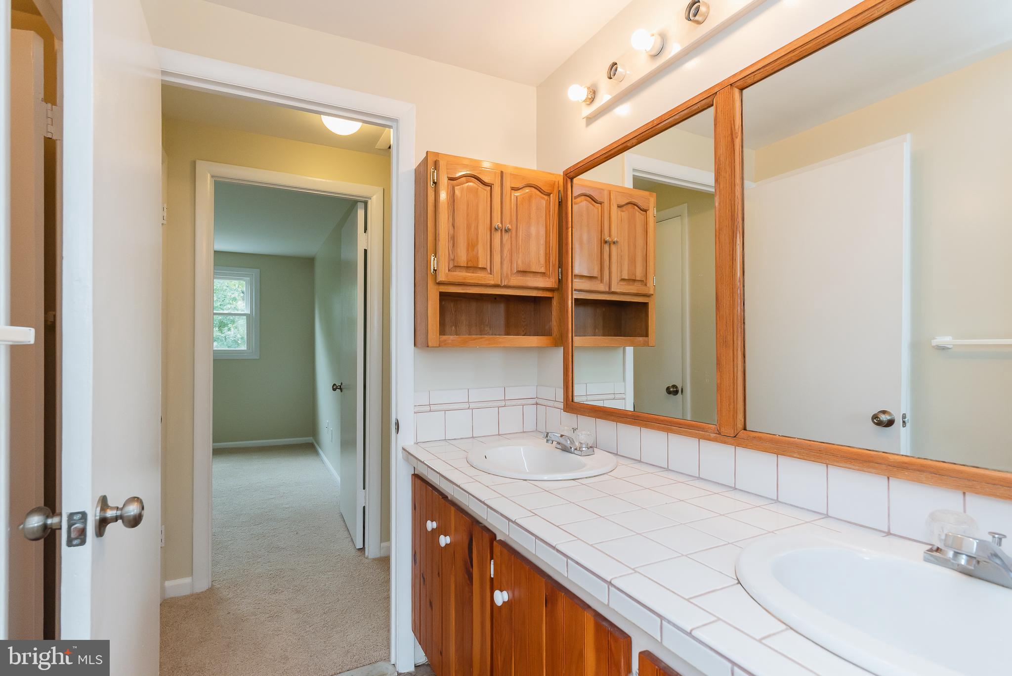 RUMSEY ISLAND - Residential