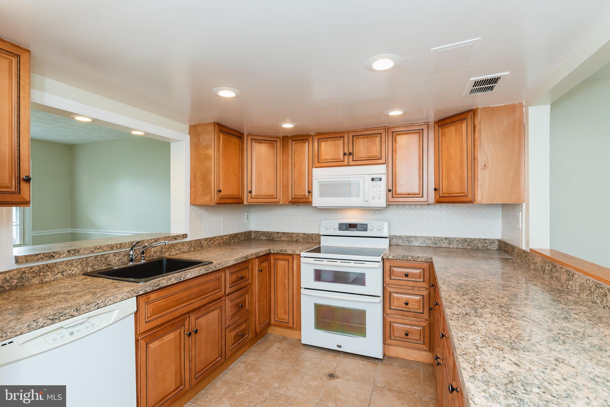 RUMSEY ISLAND - Residential