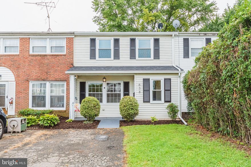 WELCOME HOME!  3 BEDROOM, 1.5 BATH TOWNHOME LOCATED IN RUMSEY ISLAND--OPEN CONCEPT--SPACIOUS LIVING ROOM--UPDATED KITCHEN WITH PLENTY OF COUNTER SPACE--LARGE FAMILY ROOM WITH PELLET STOVE AND SLIDER LEADING TO PATIO--UPPER LEVEL BEDROOMS--NEW ROOF--NEW HVAC--NEW CARPET--FRESHLY PAINTED--REAR FENCED YARD WITH SHED--DRIVEWAY AND SO MUCH MORE!