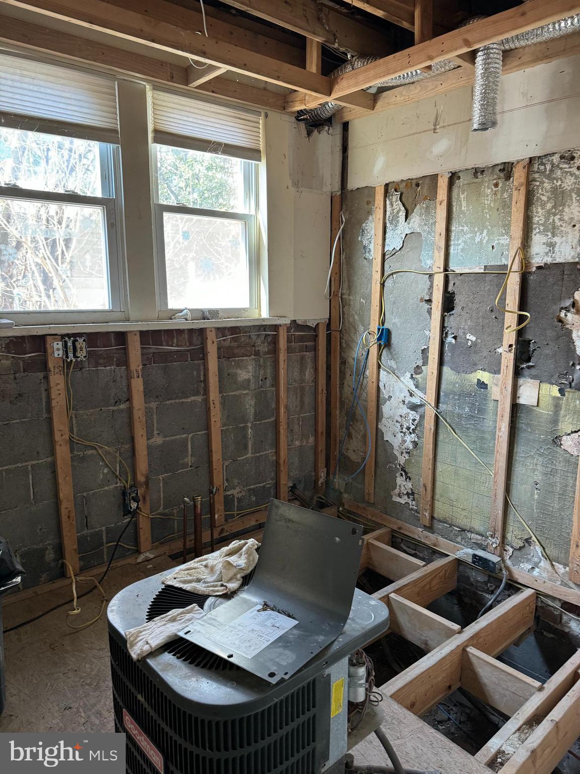 PORT RICHMOND - Residential