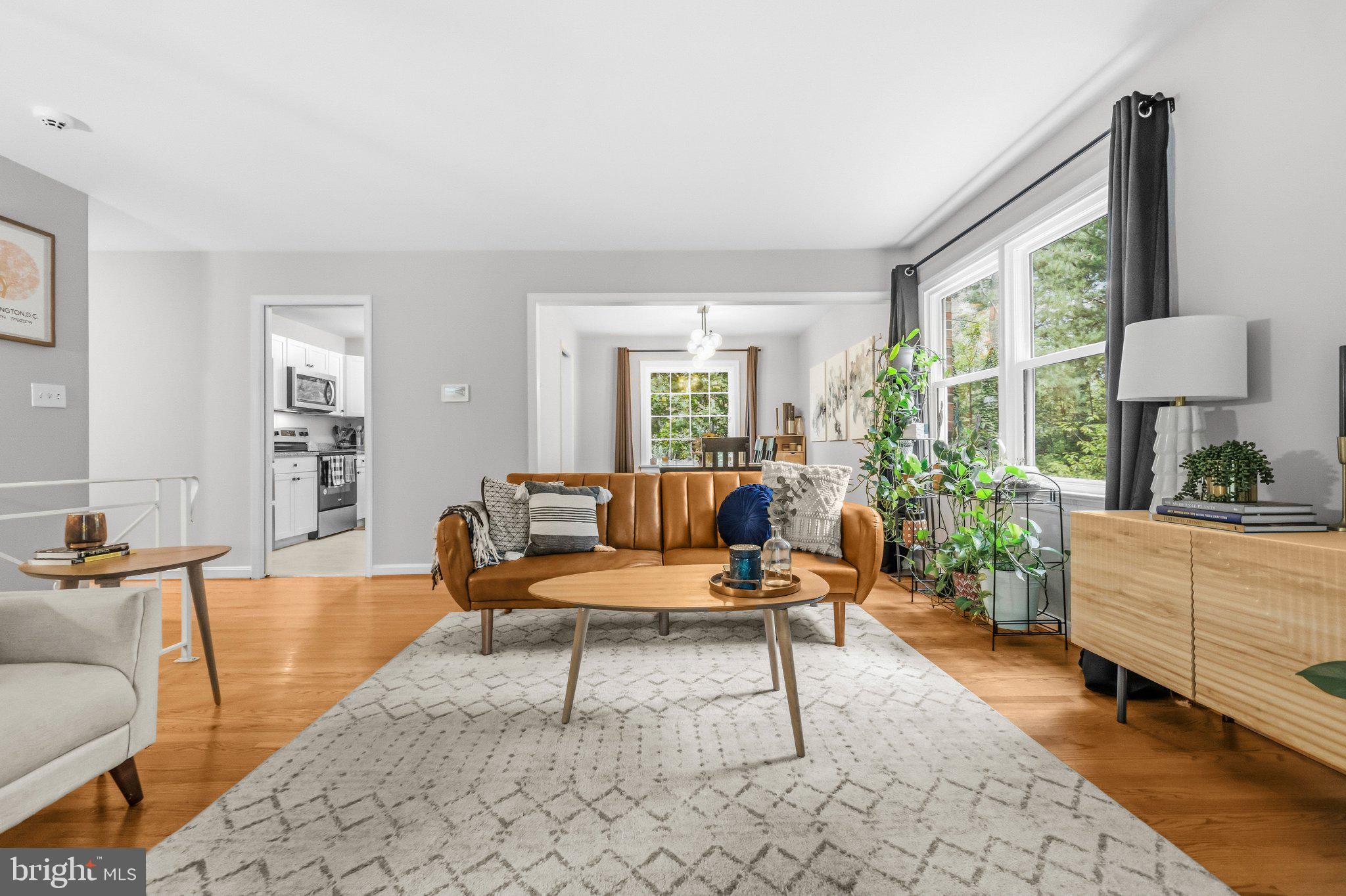 1 HOOKER PLACE