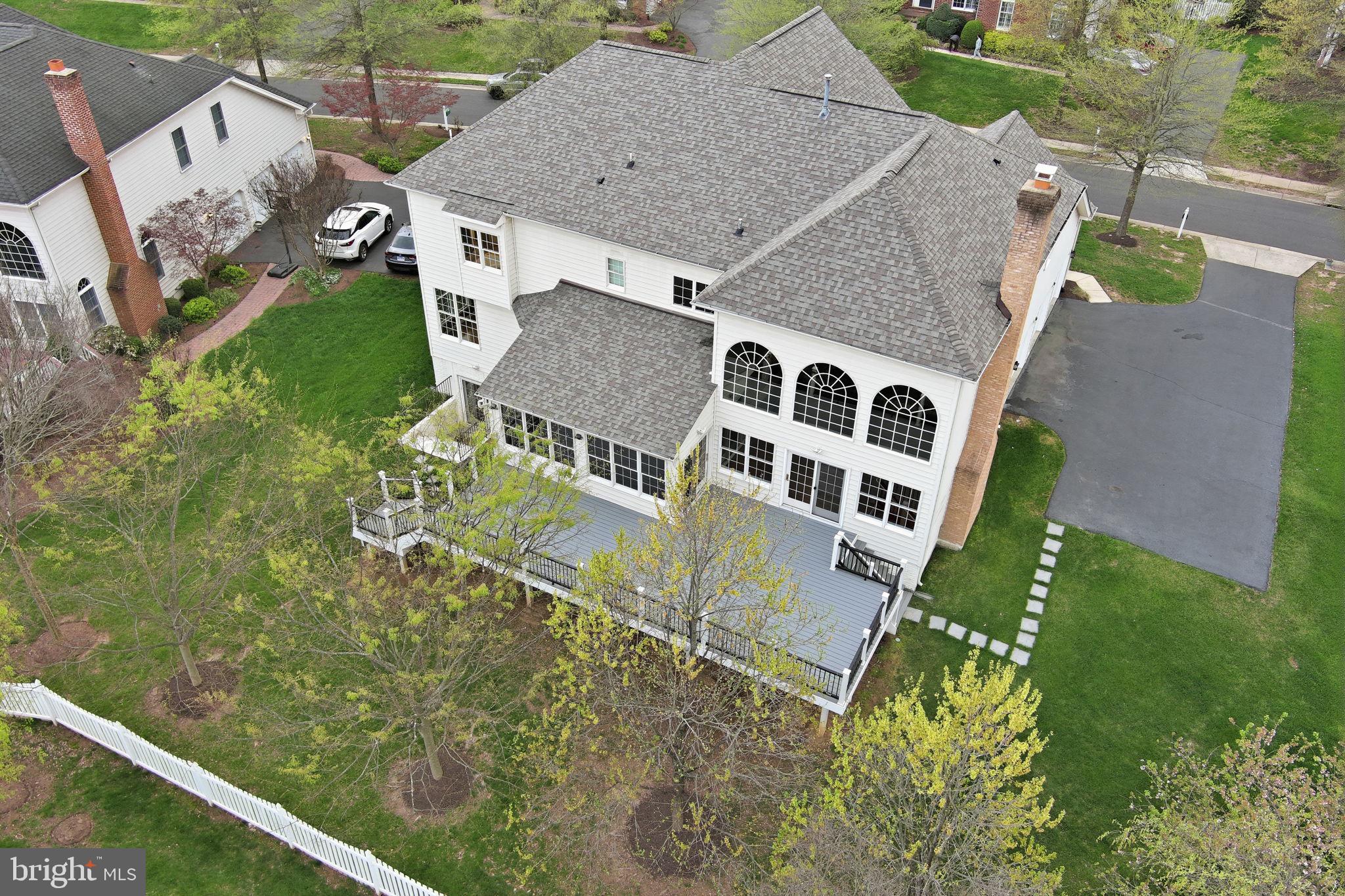 BELMONT COUNTRY CLUB - Residential