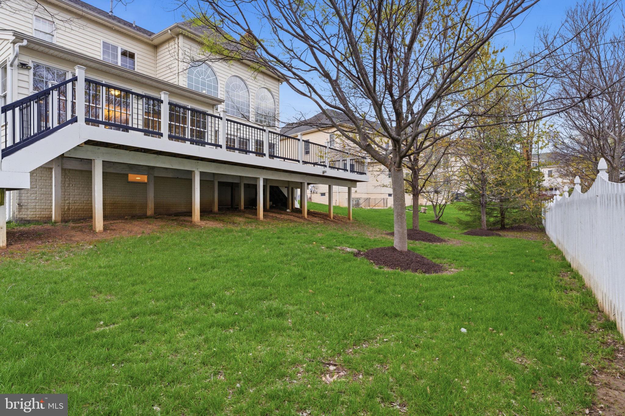 BELMONT COUNTRY CLUB - Residential