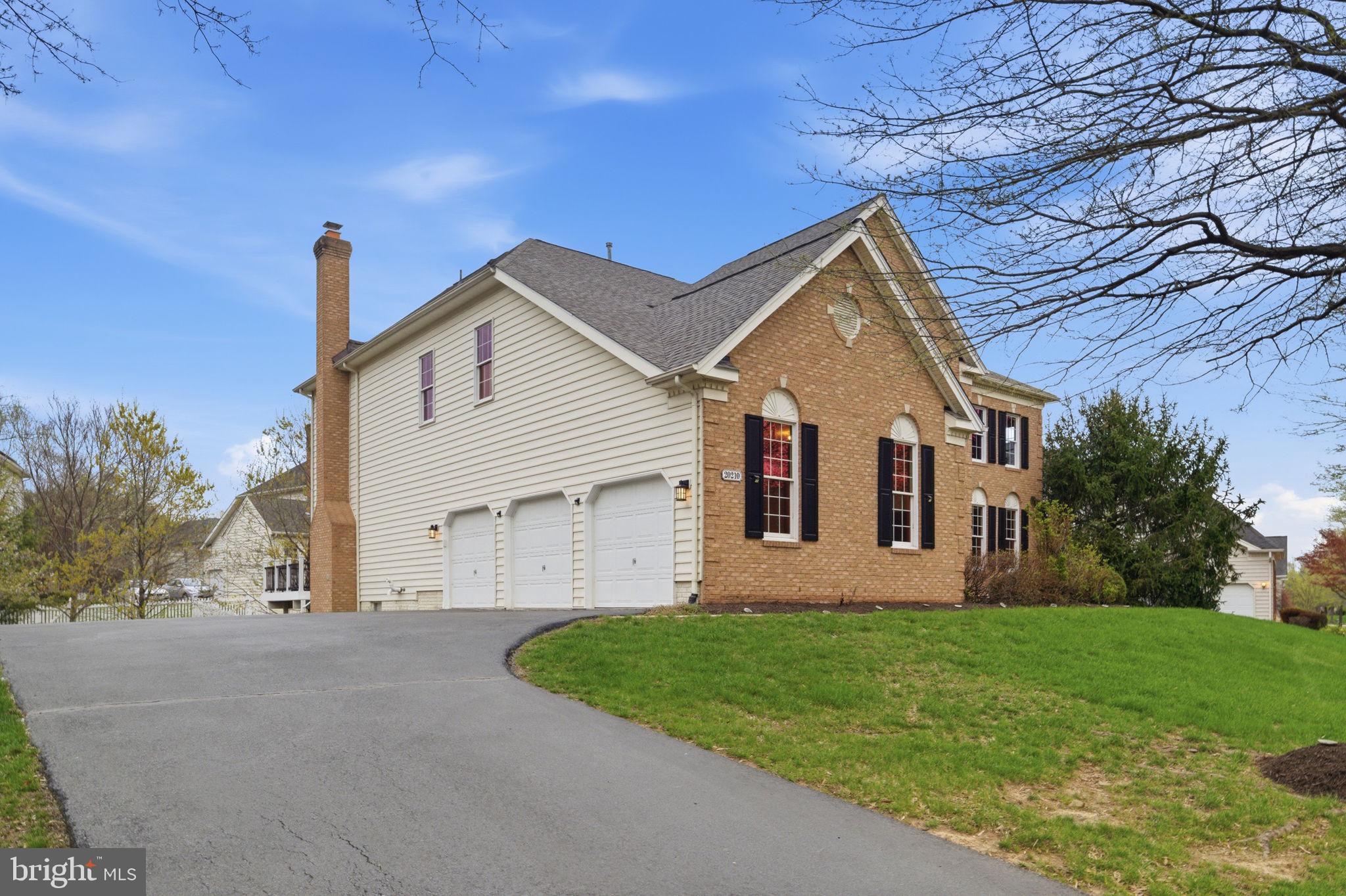 BELMONT COUNTRY CLUB - Residential