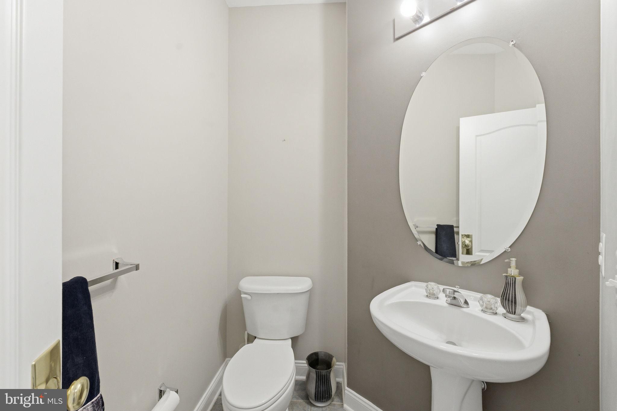 BELMONT COUNTRY CLUB - Residential