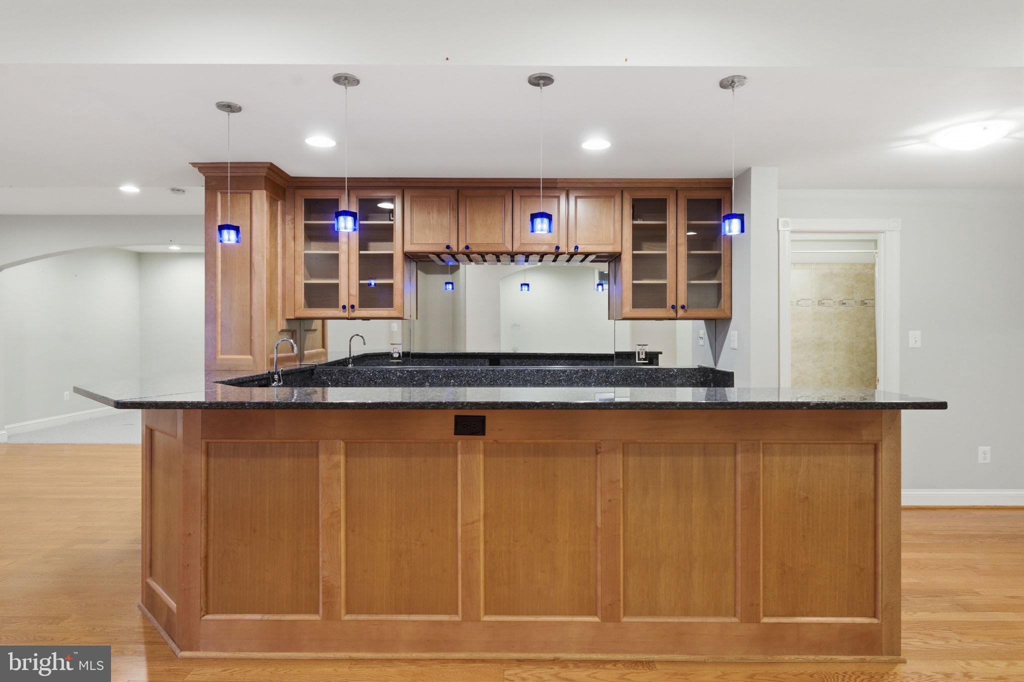 BELMONT COUNTRY CLUB - Residential