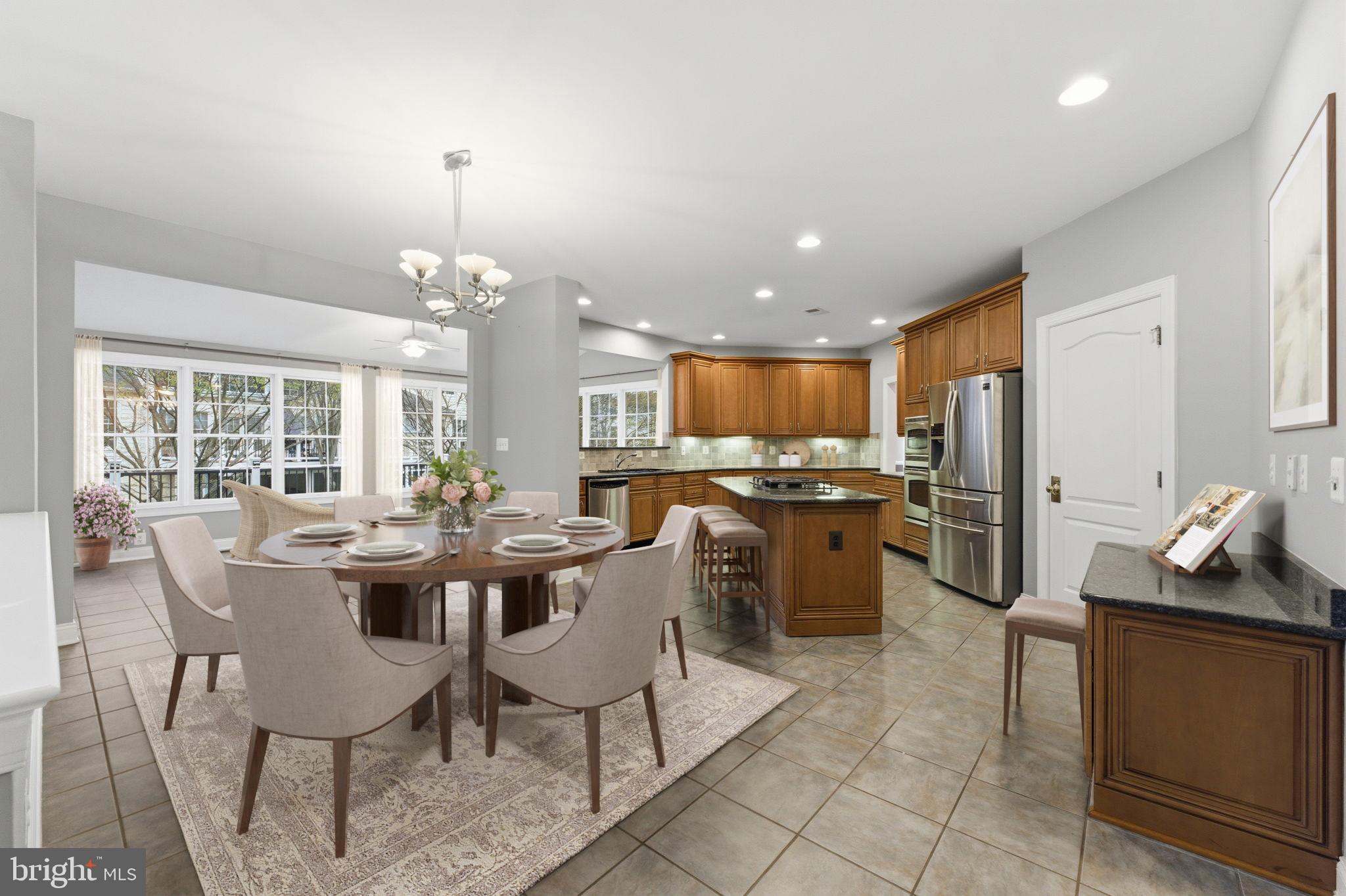 BELMONT COUNTRY CLUB - Residential