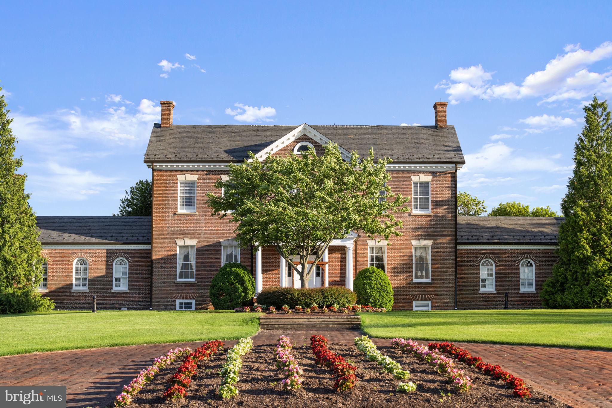 BELMONT COUNTRY CLUB - Residential