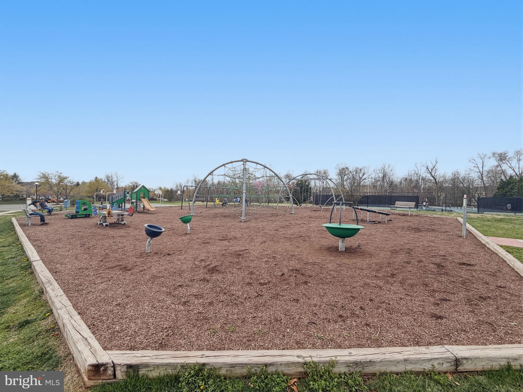 BELMONT COUNTRY CLUB - Residential