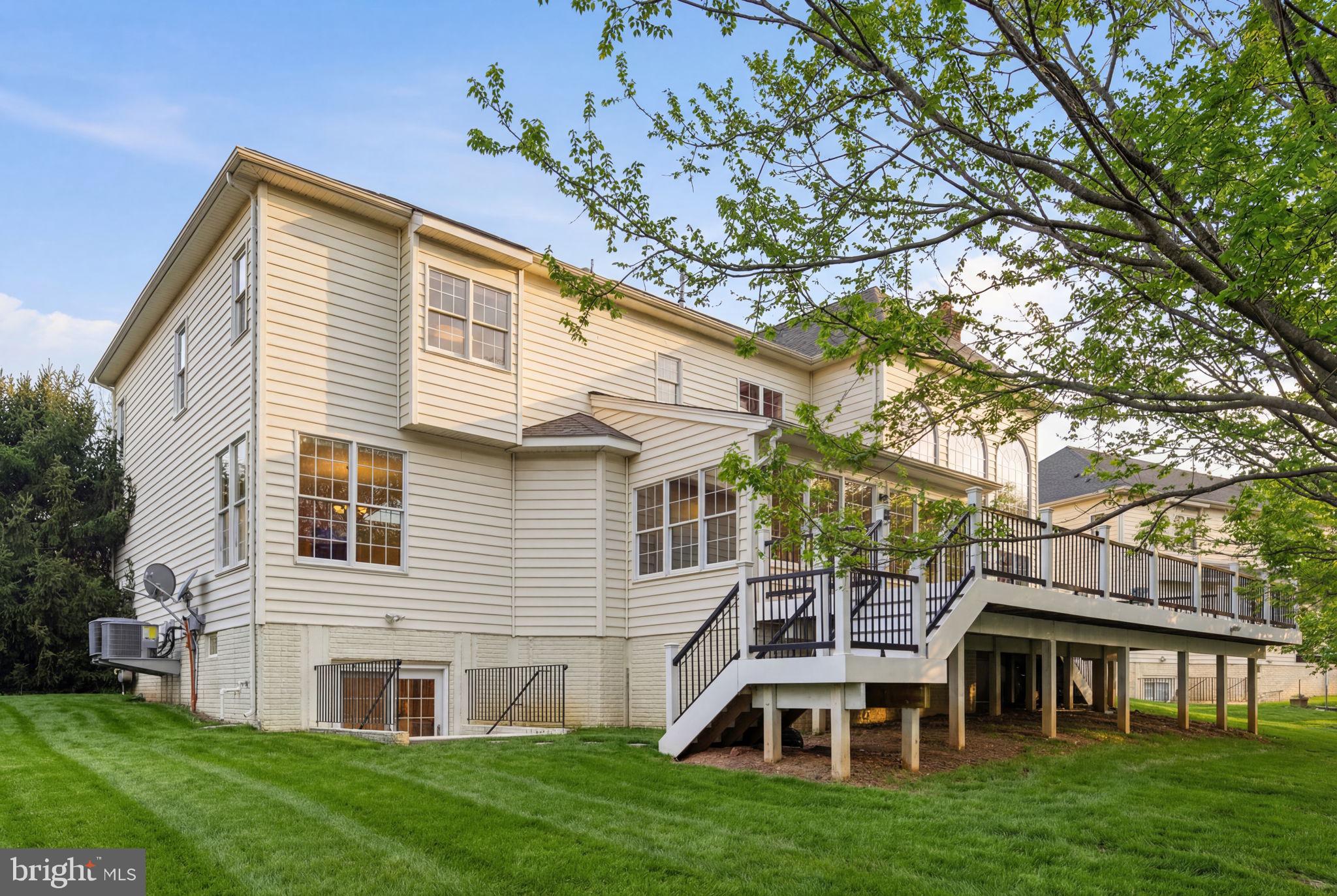 BELMONT COUNTRY CLUB - Residential