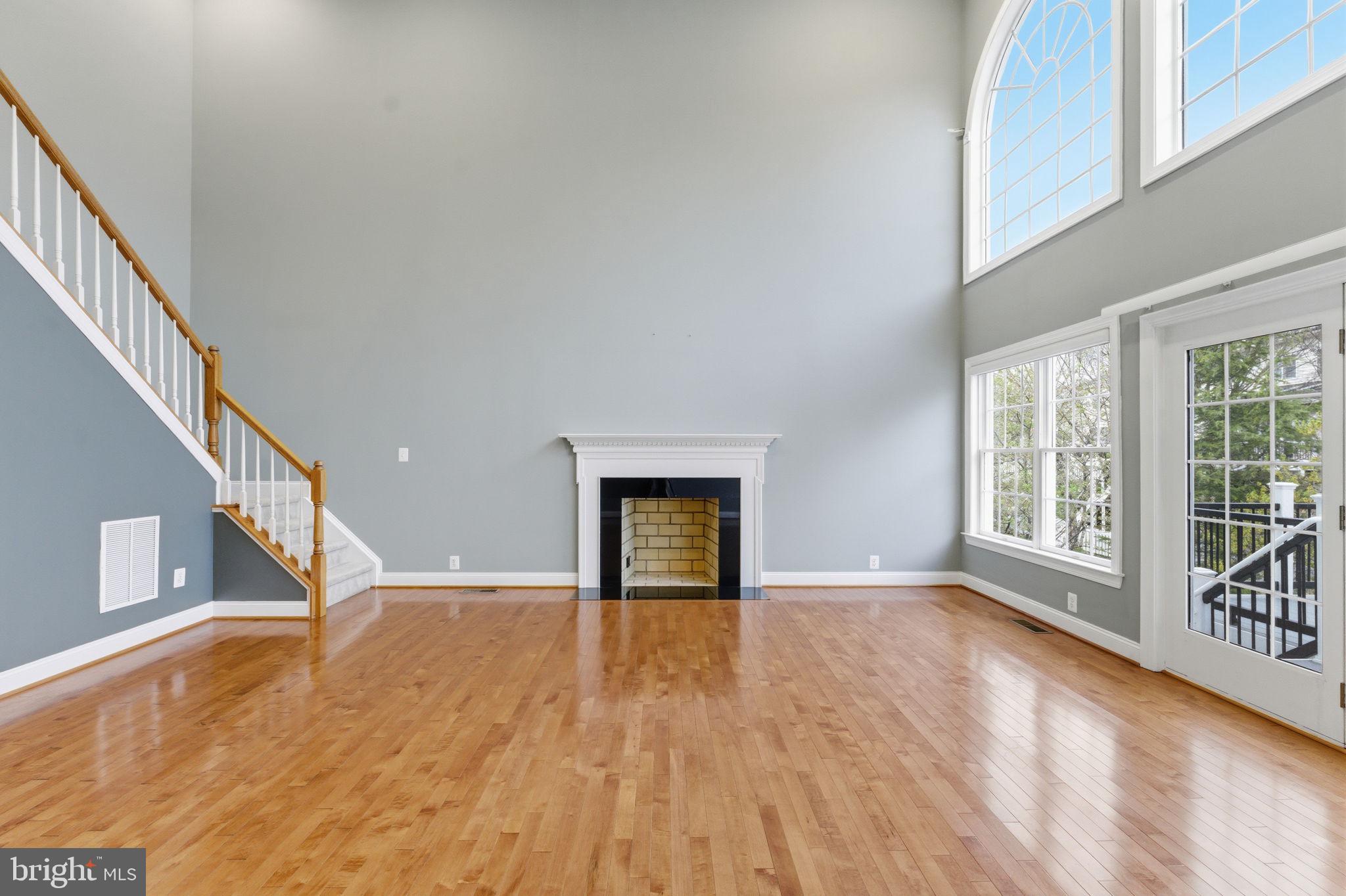 BELMONT COUNTRY CLUB - Residential