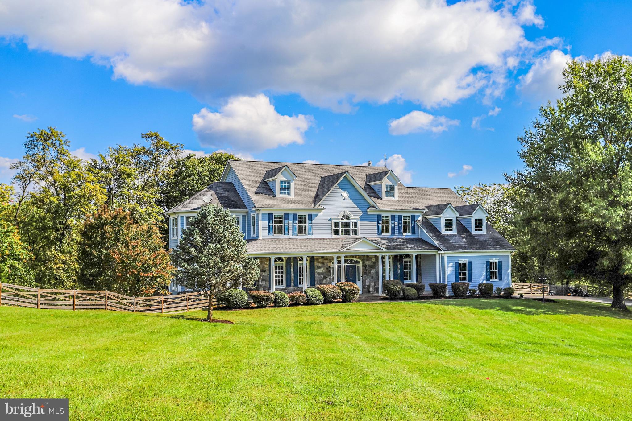 40918 PACER LANE