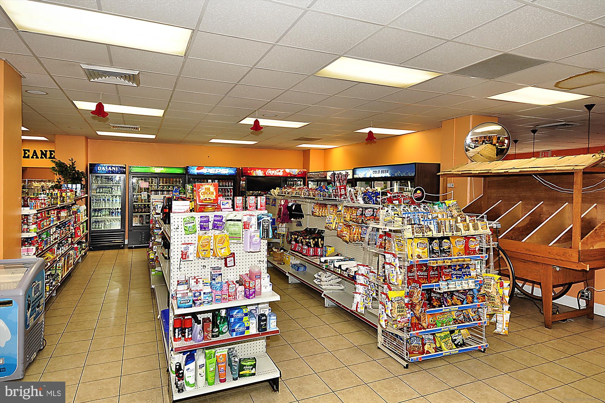 WATERGATE AT LANDMARK - Residential