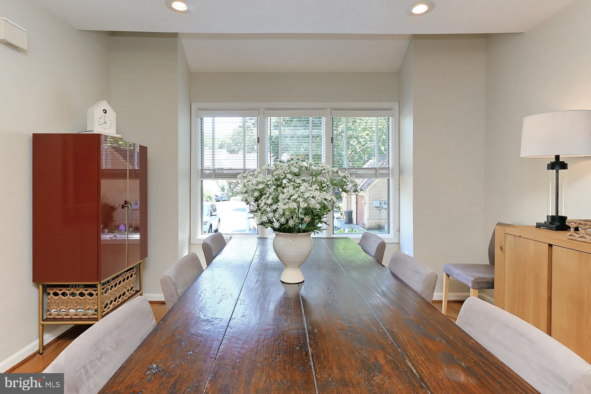 FAIR LAKES - Residential