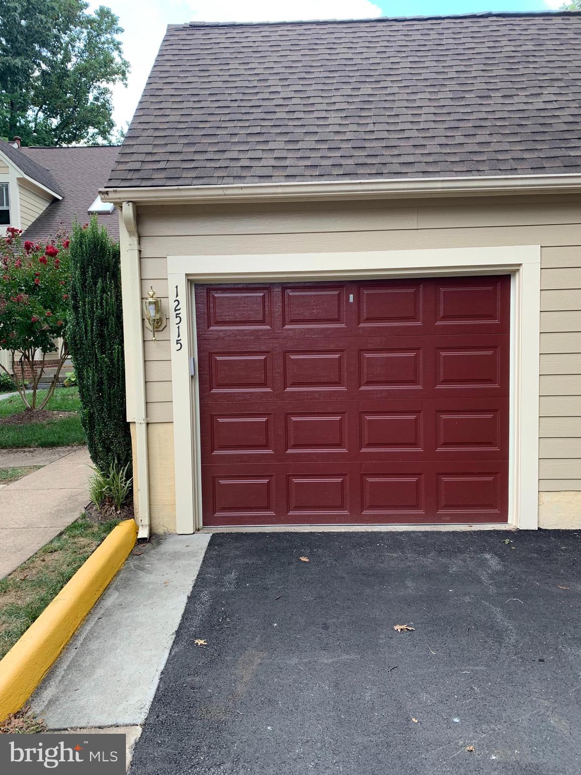 FAIR LAKES - Residential