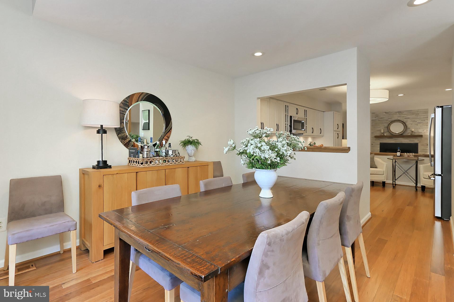 FAIR LAKES - Residential