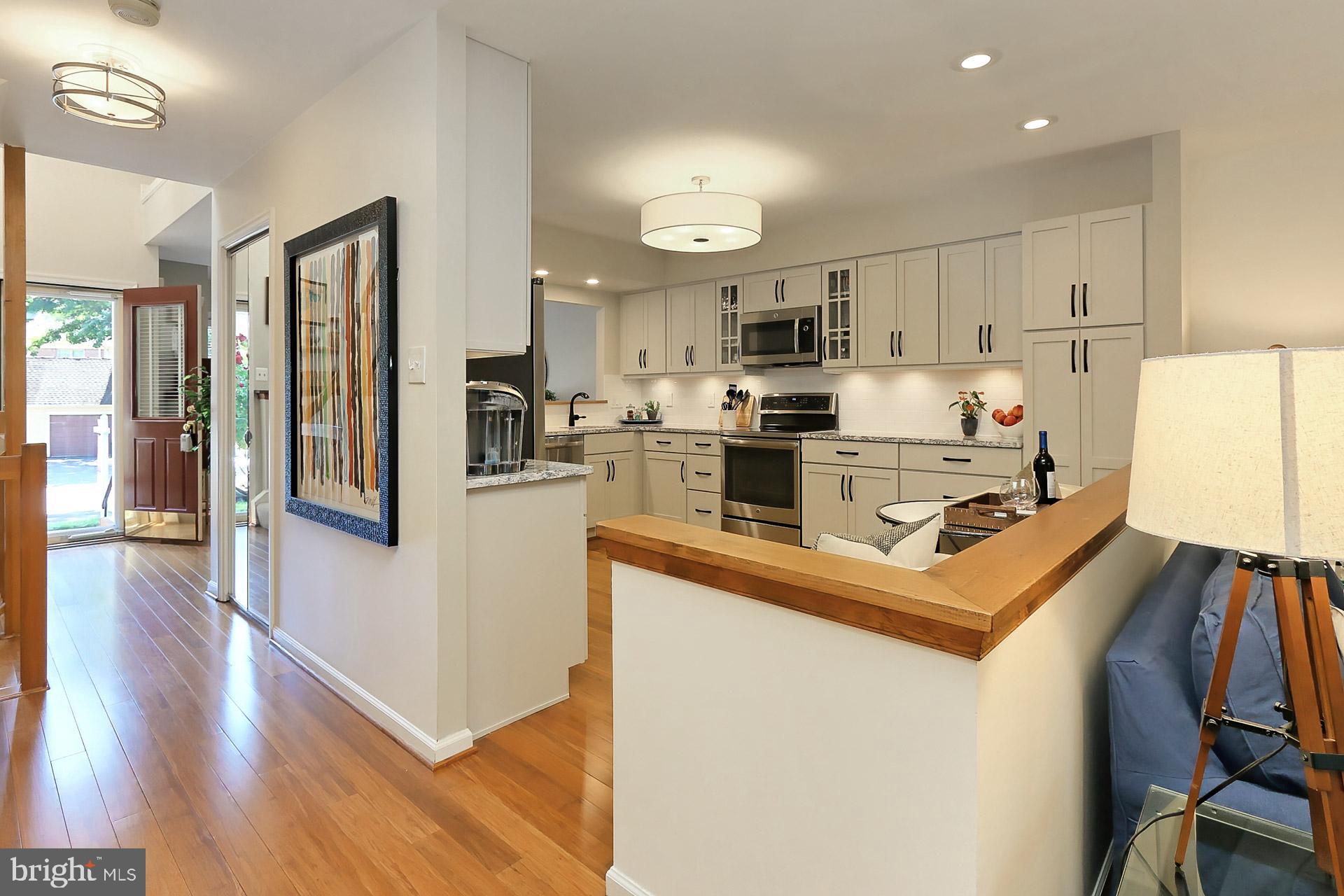 FAIR LAKES - Residential