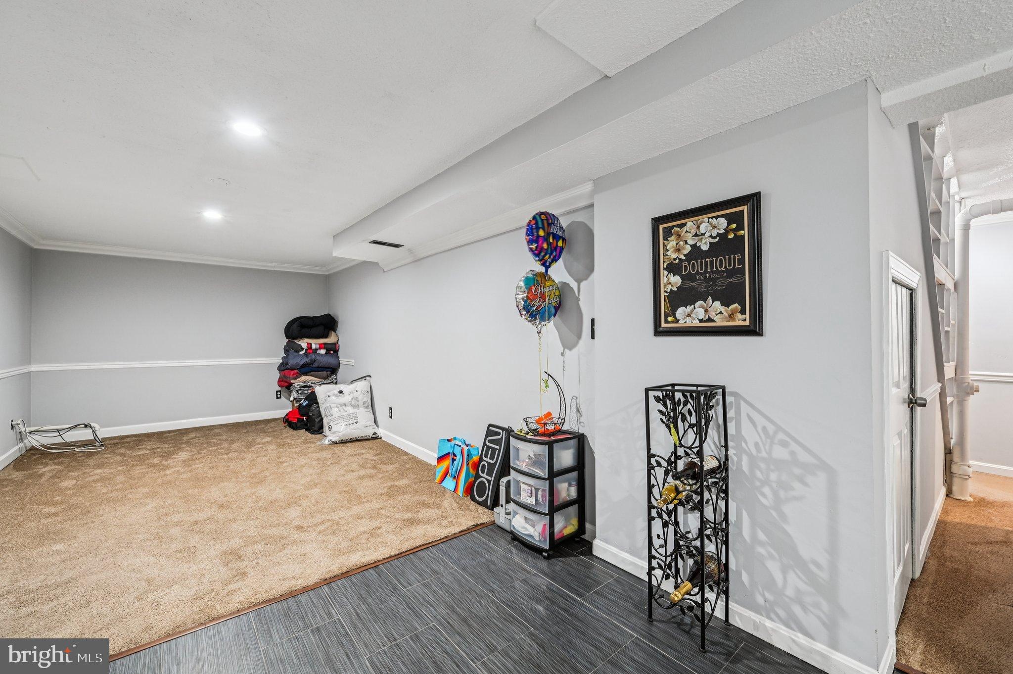 SWEEPSTAKES PARK - Residential