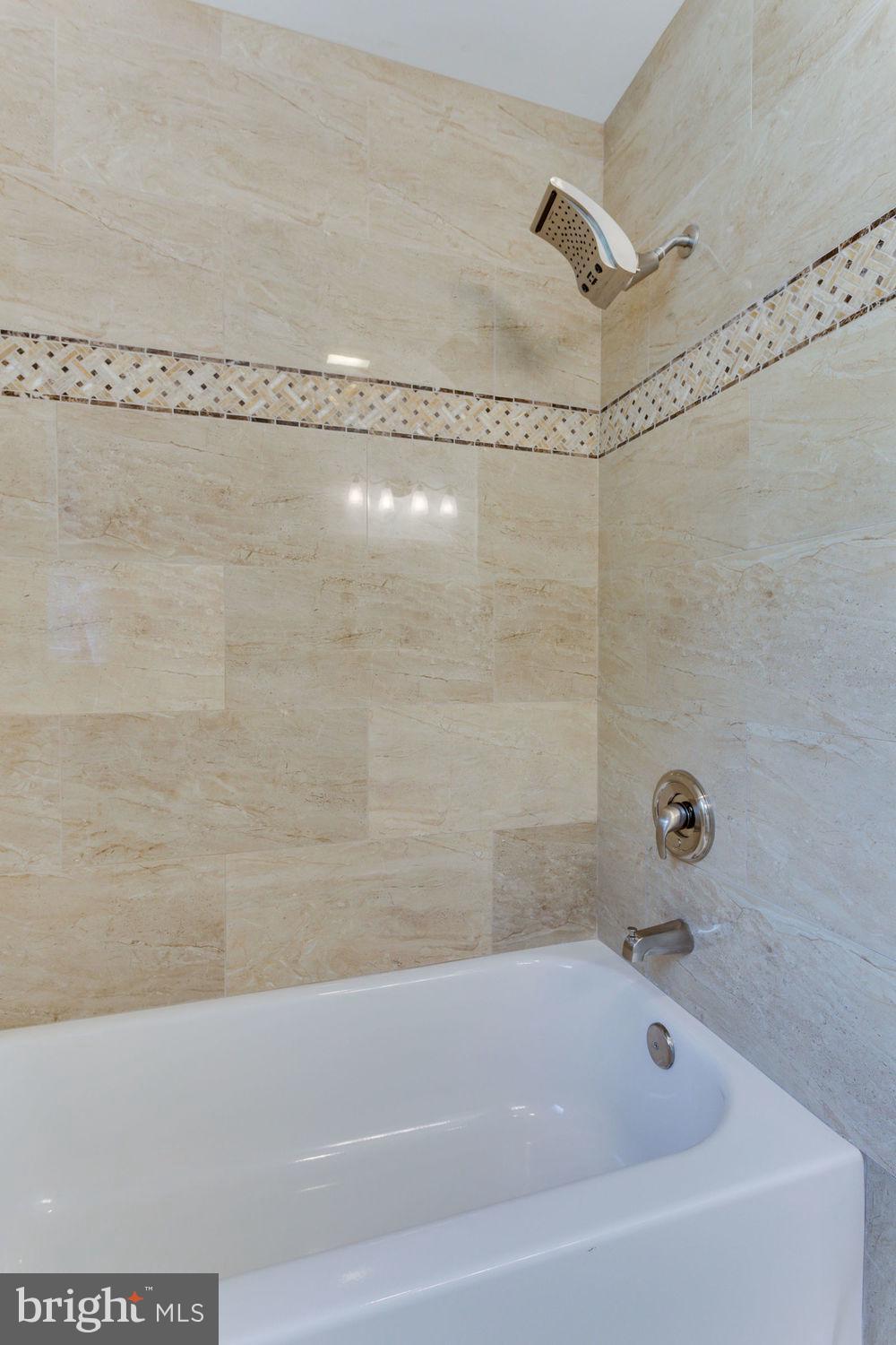 HUMMER WOODS ESTATES - Residential