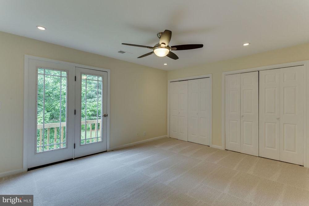 HUMMER WOODS ESTATES - Residential