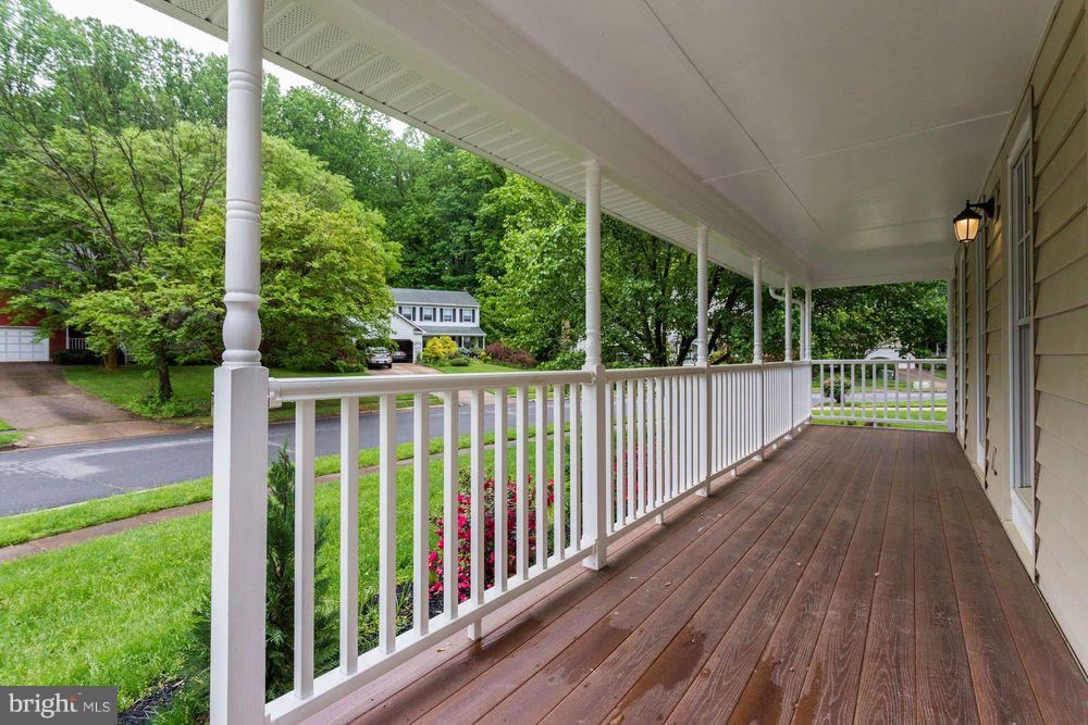 HUMMER WOODS ESTATES - Residential