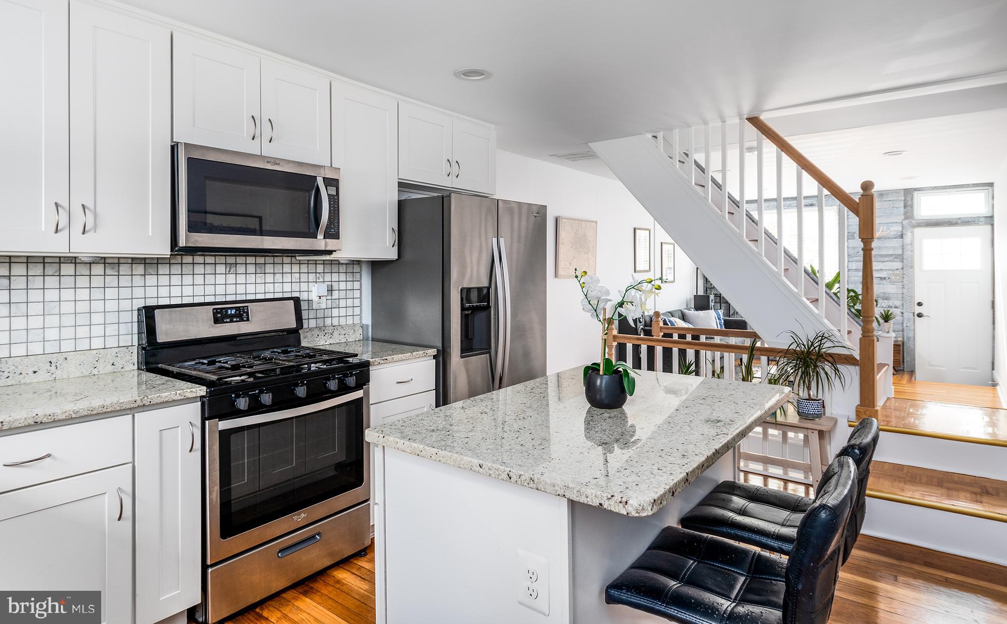 HIGHLANDTOWN - Residential