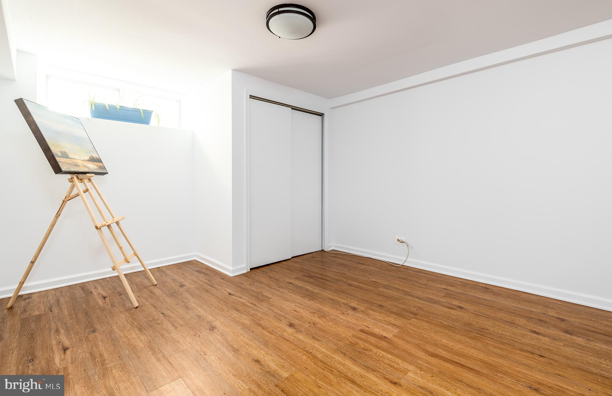 HIGHLANDTOWN - Residential