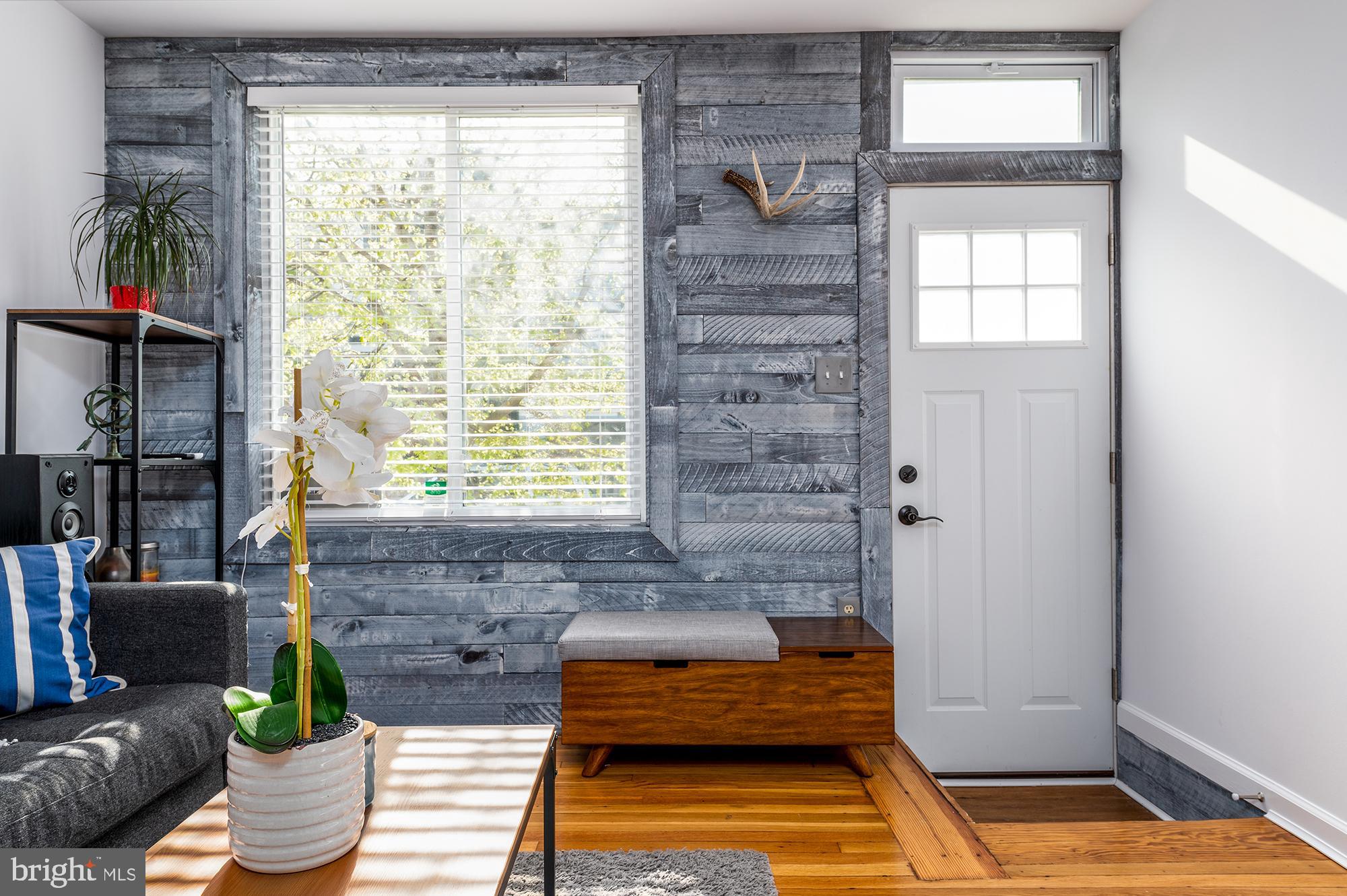 HIGHLANDTOWN - Residential