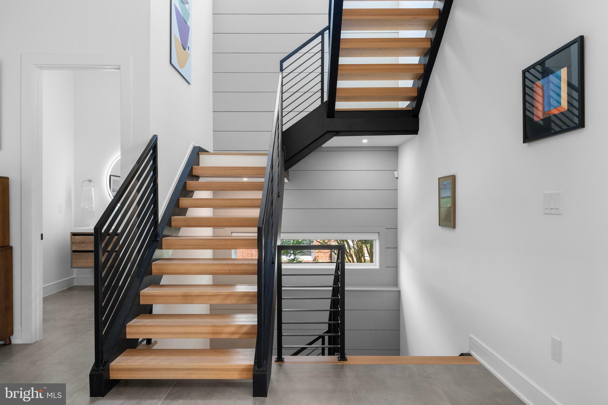 BROYHILLS MCLEAN ESTATES - Residential