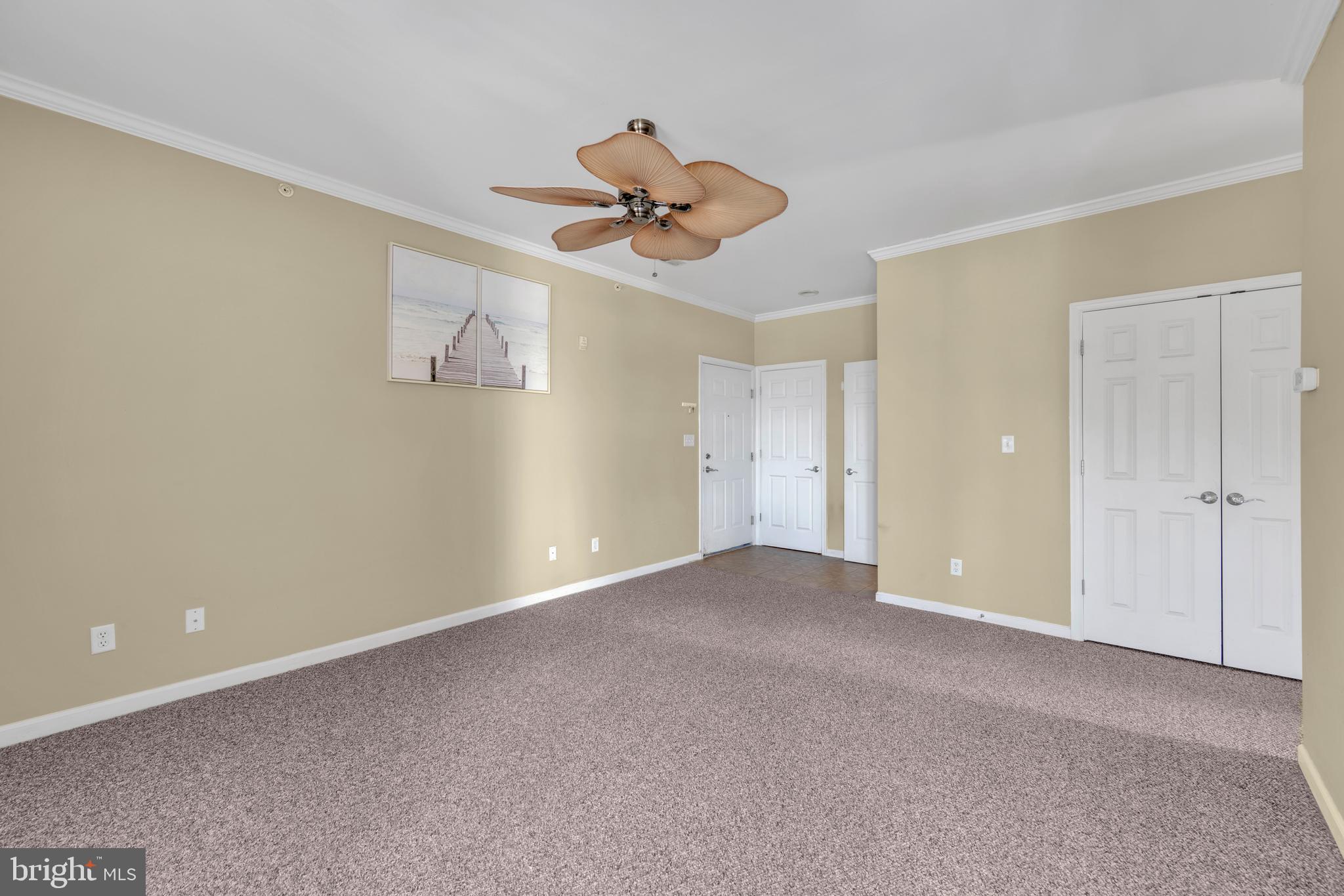 1400 PEBBLE DRIVE 1424