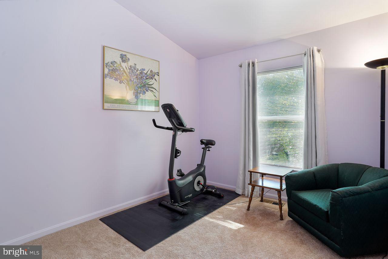 HILLSDALE - Residential