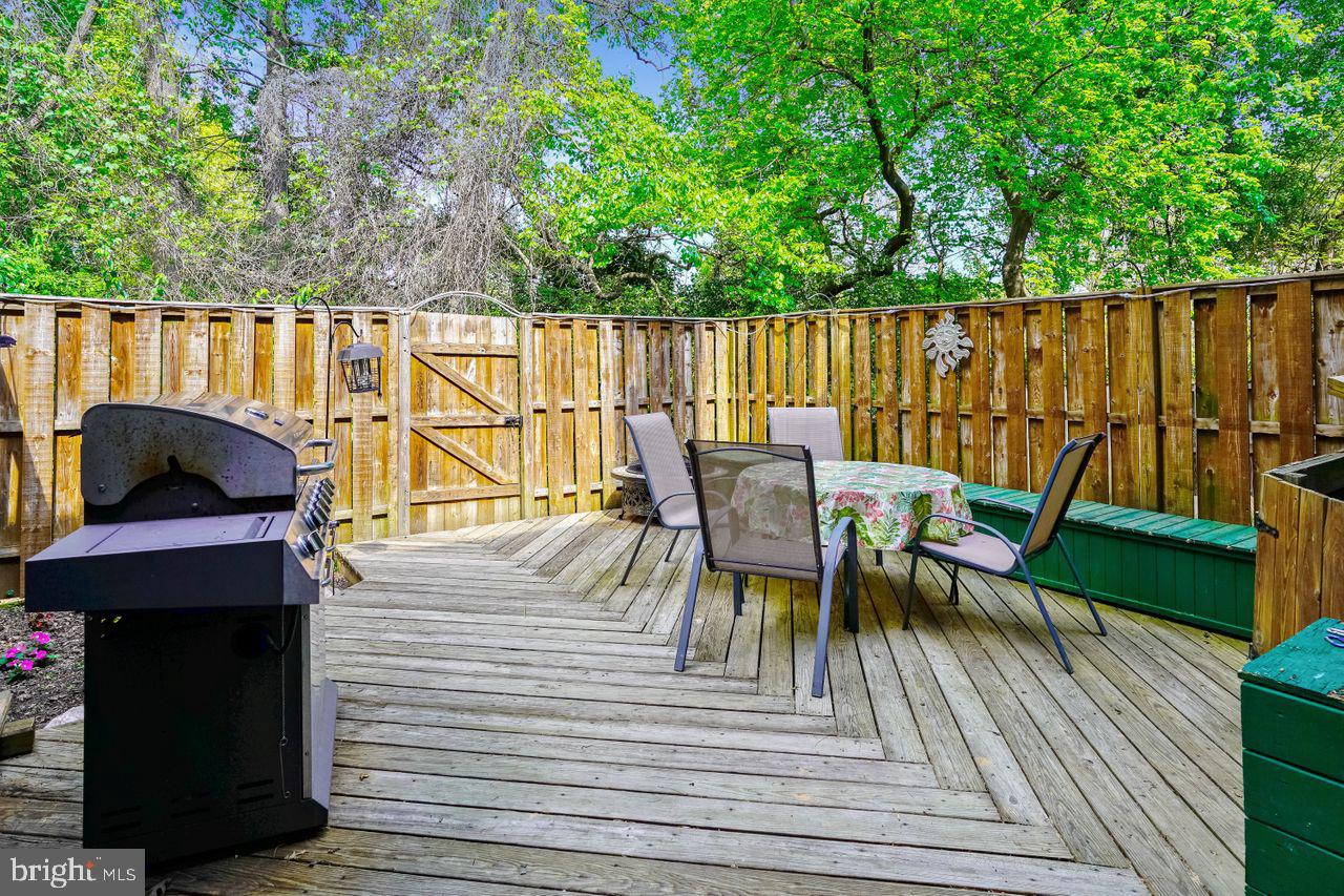 HILLSDALE - Residential