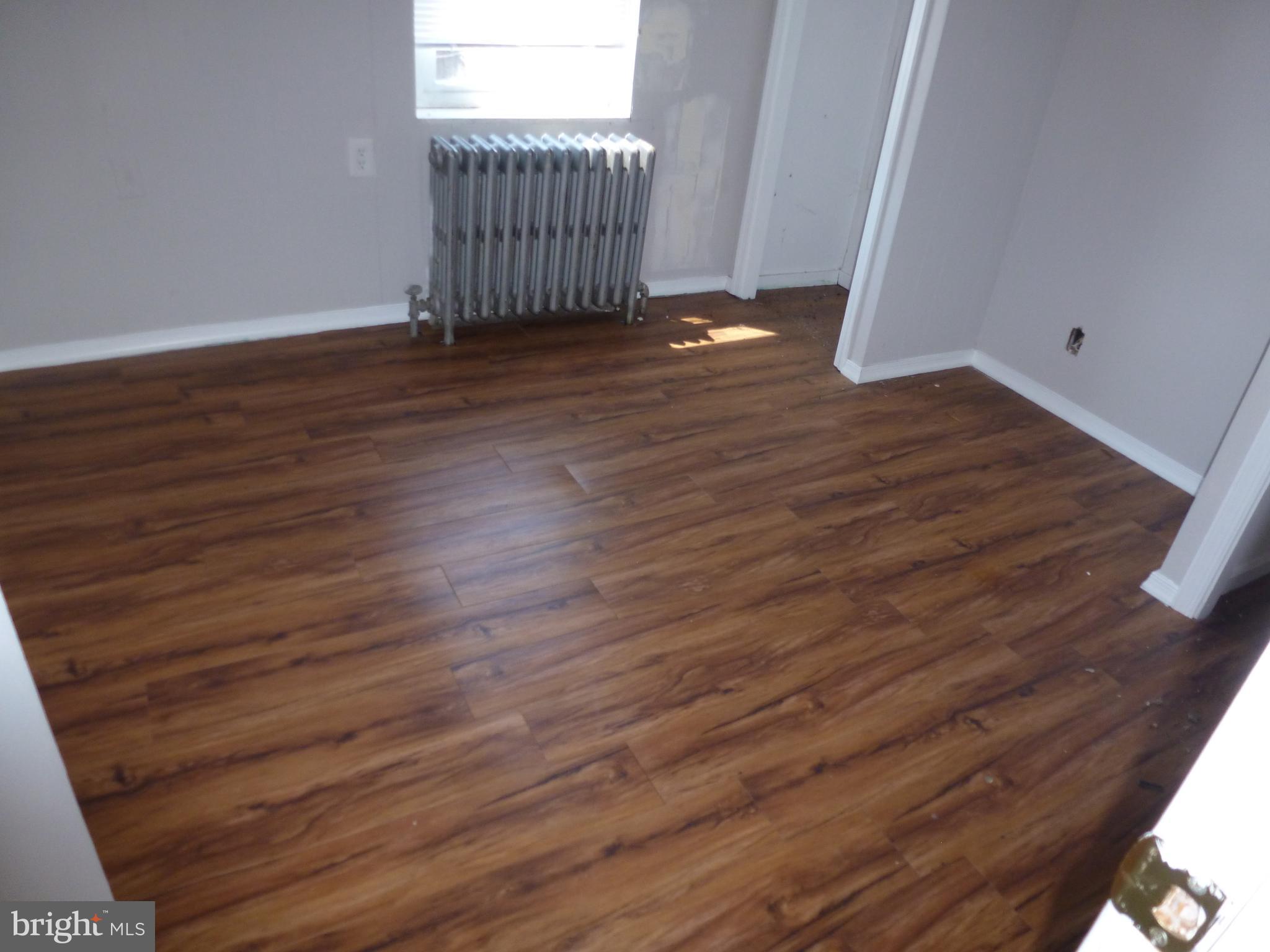 KENSINGTON - Residential