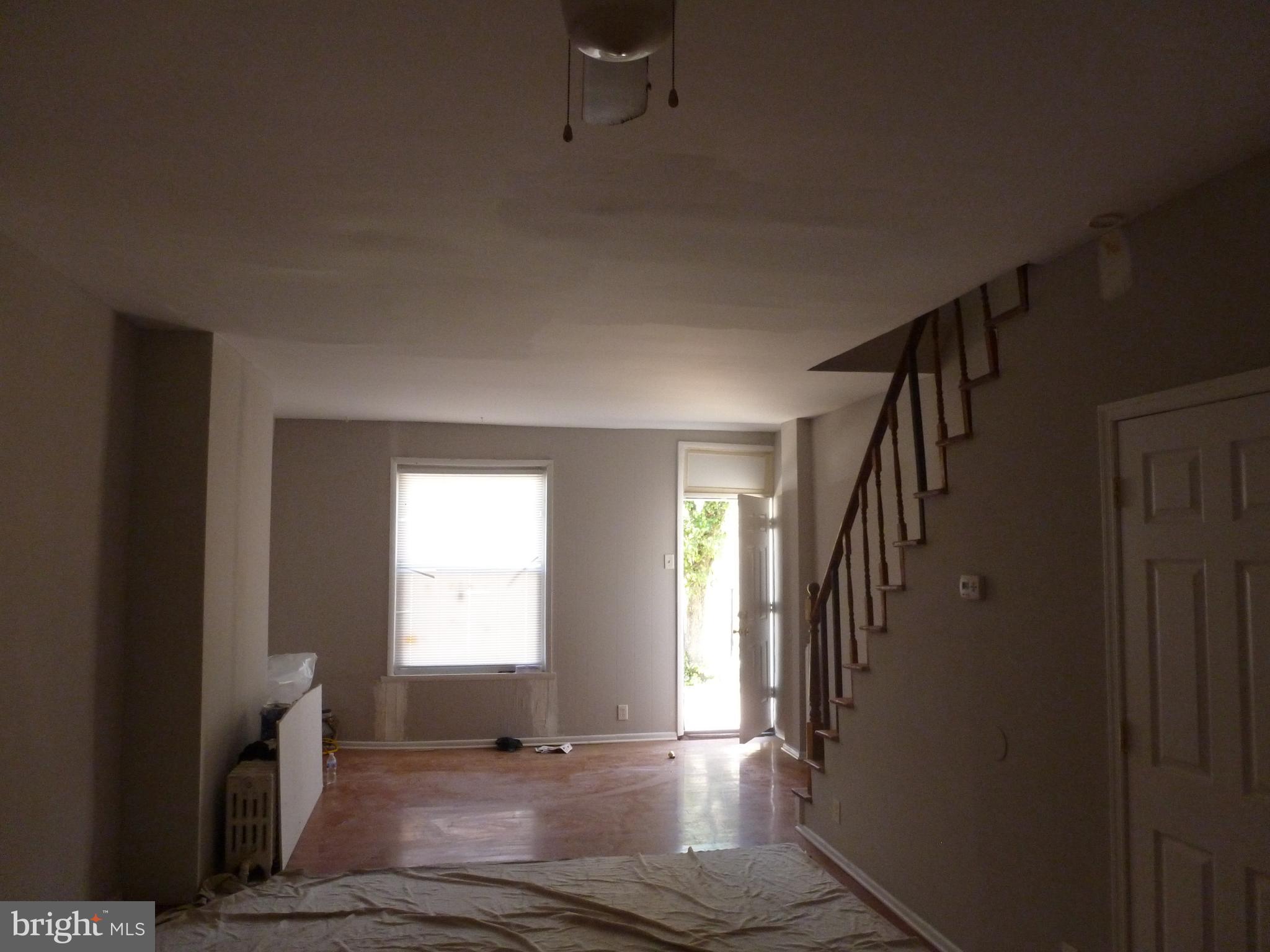 KENSINGTON - Residential