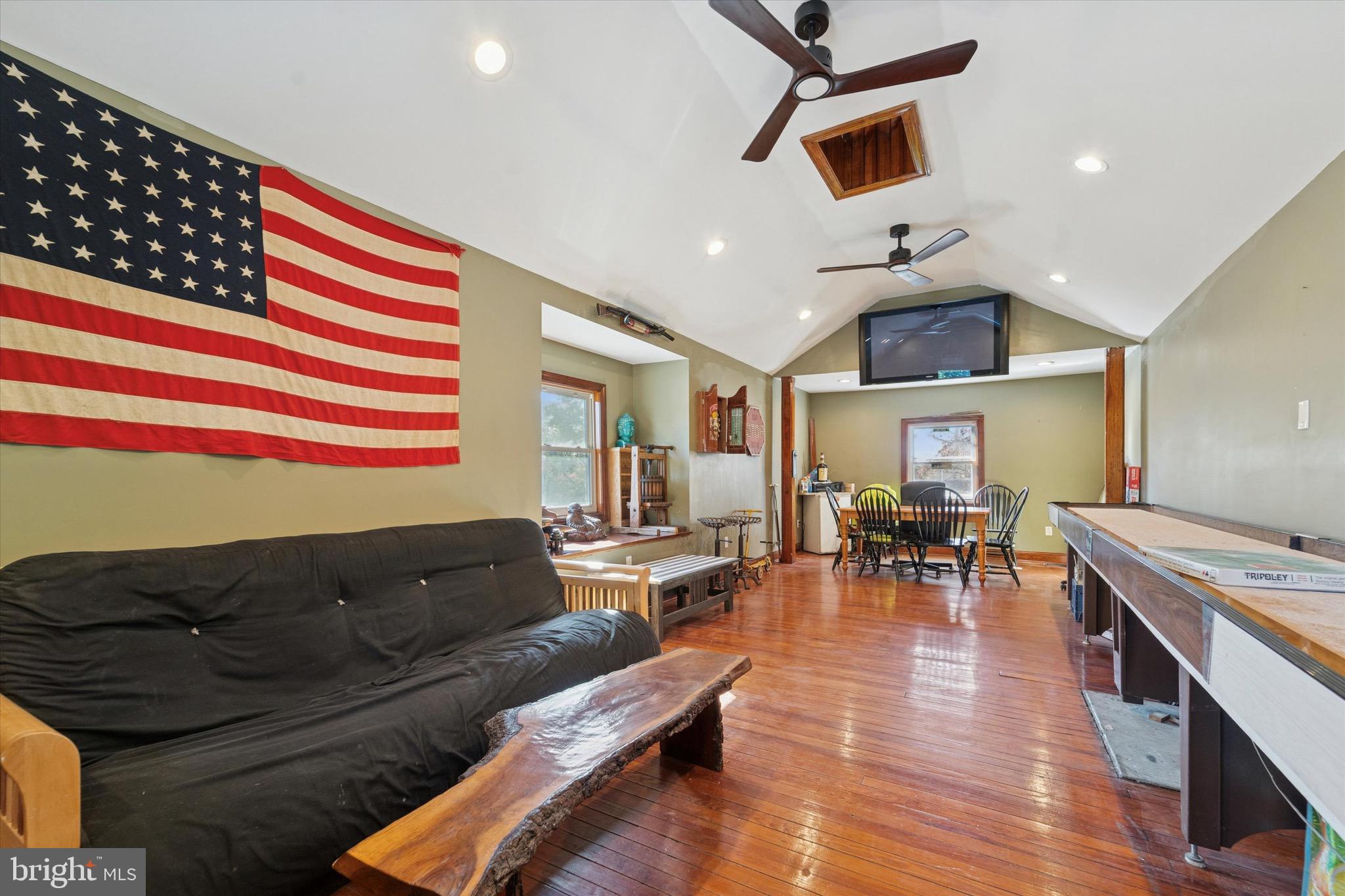 BROOKLINE - Residential