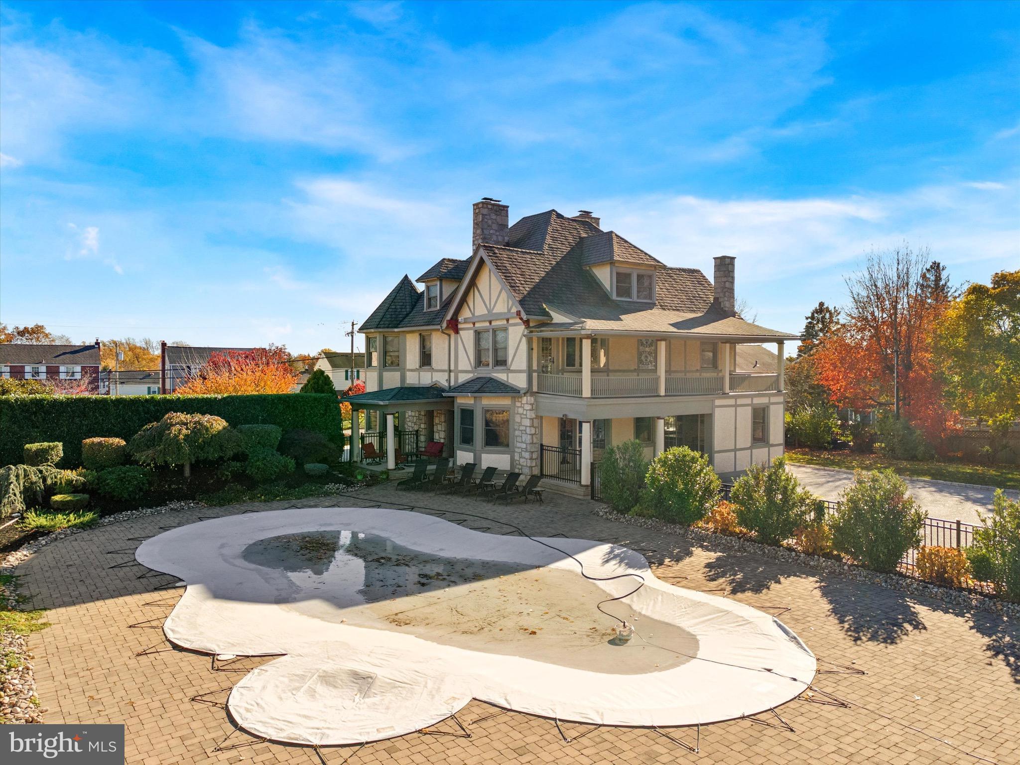 BROOKLINE - Residential