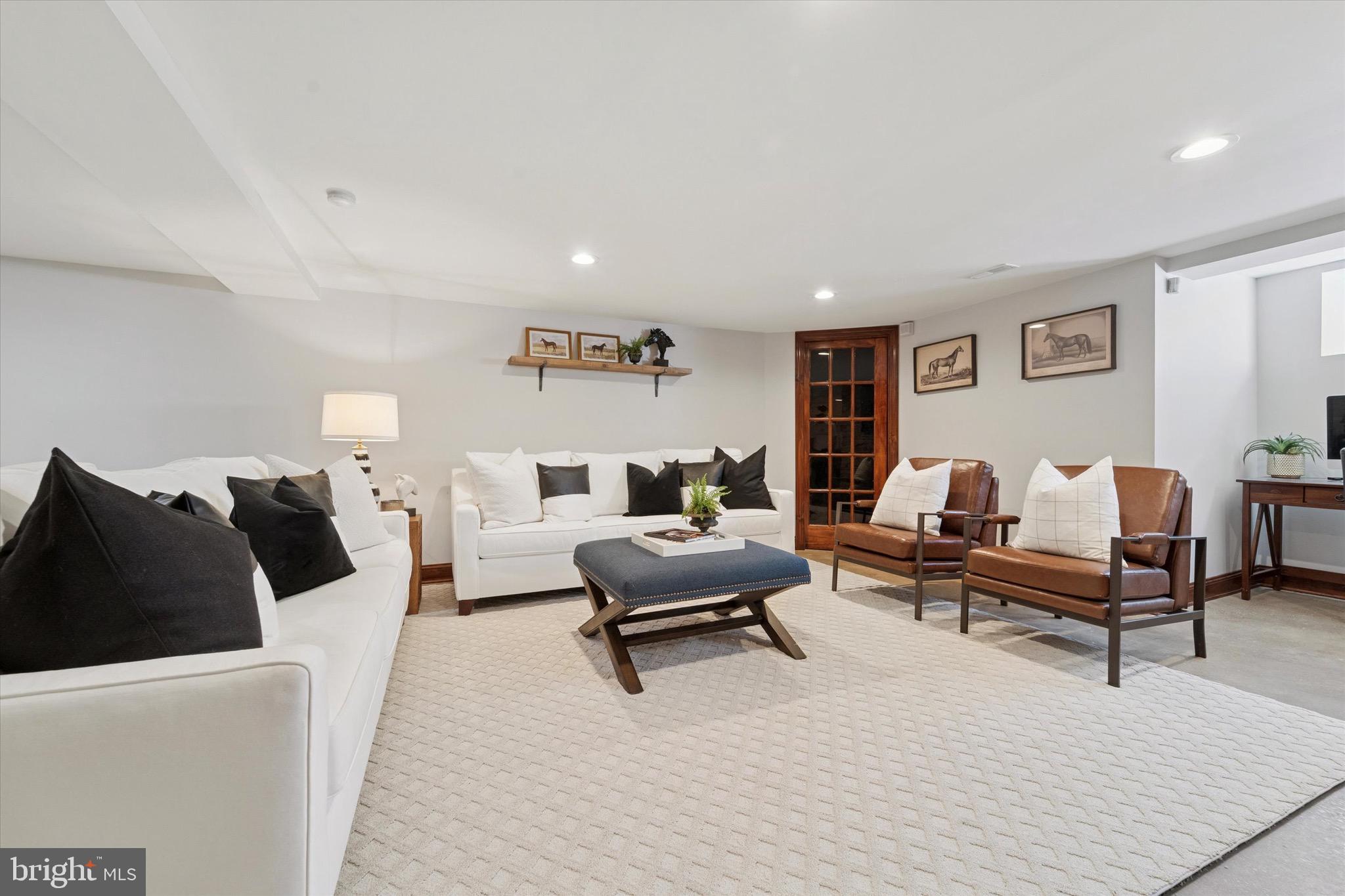 BROOKLINE - Residential