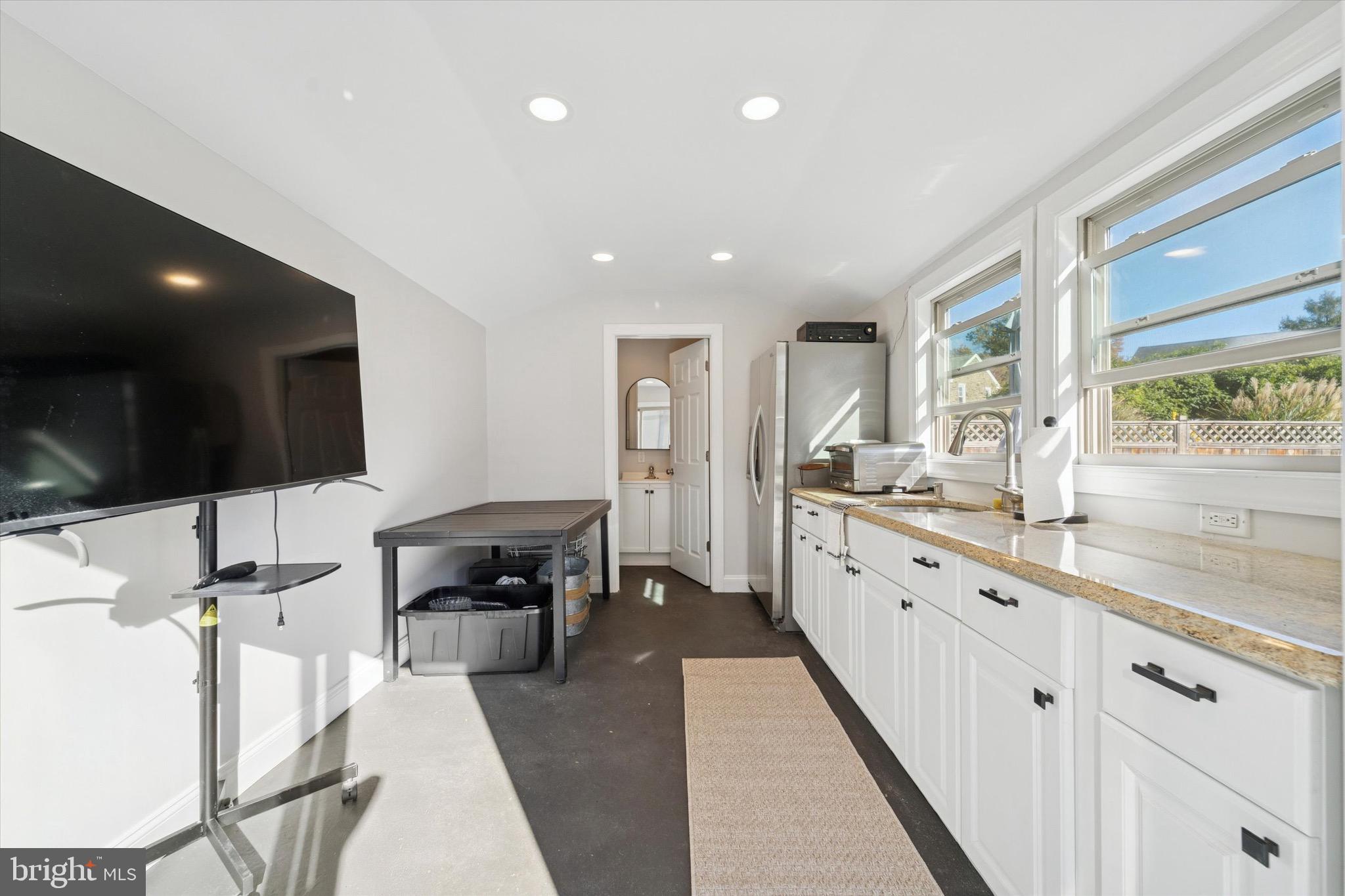 BROOKLINE - Residential