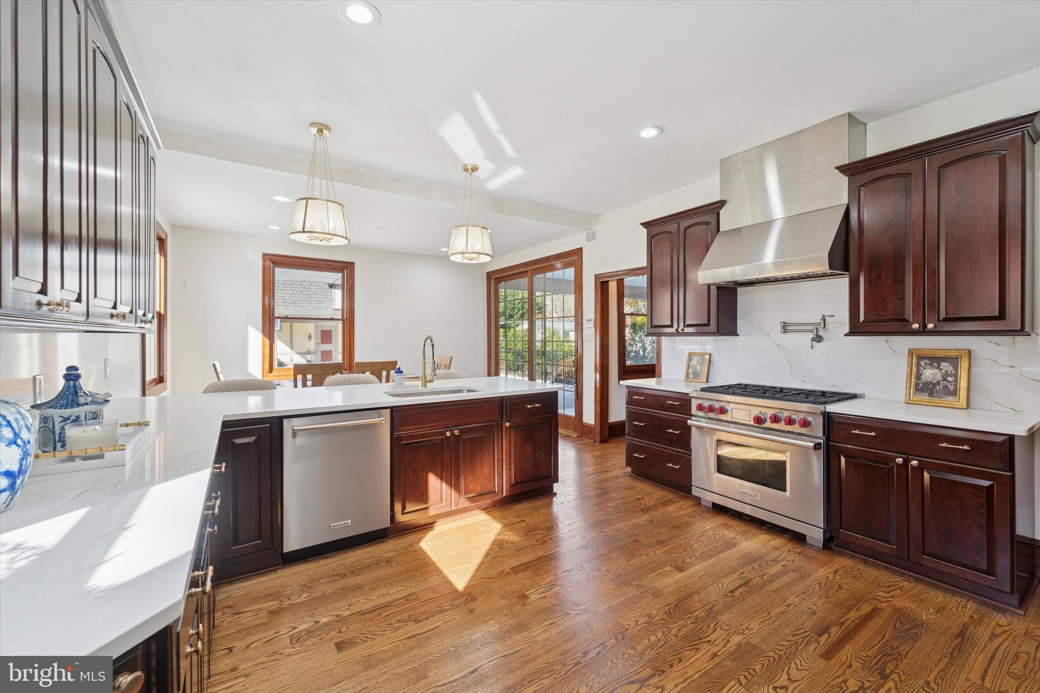 BROOKLINE - Residential