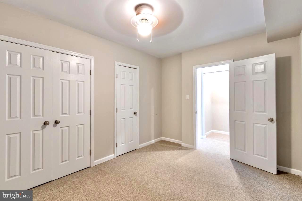 BURKE CENTRE - Residential